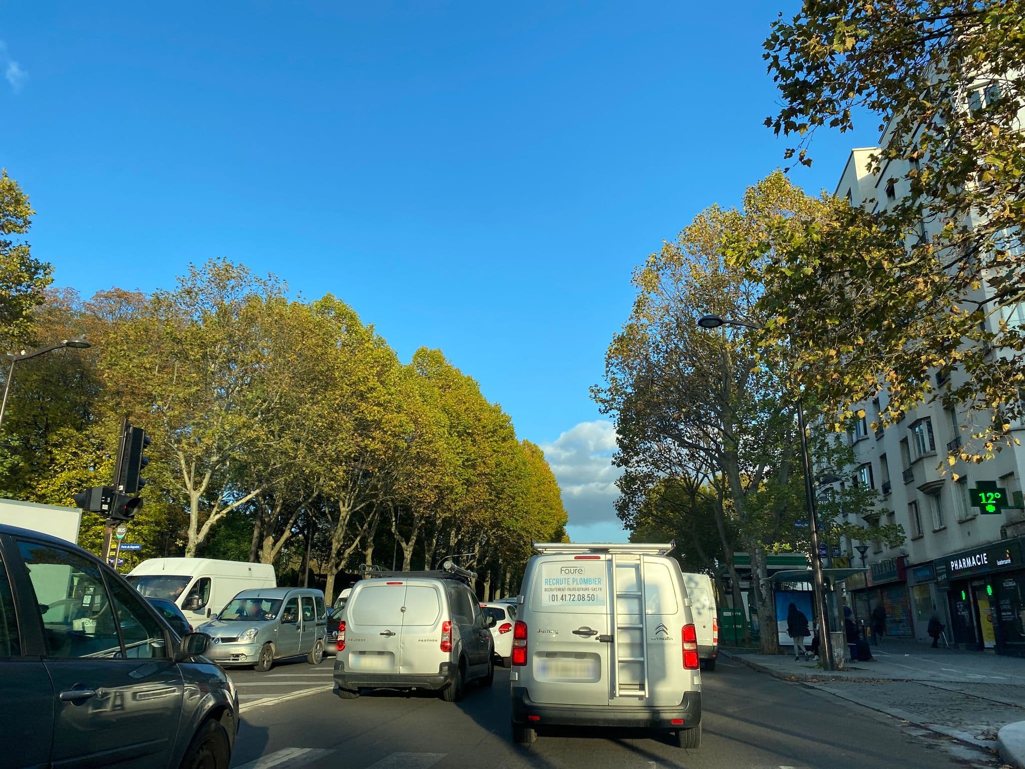 Street view near Futon Factory, Bagnolet — © fpm (CC BY-SA · Mapillary)