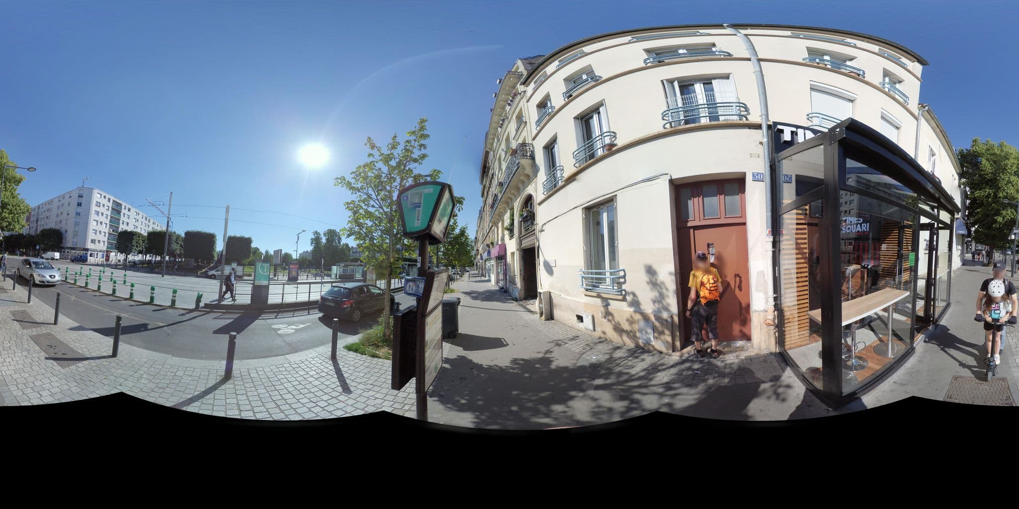 Street view near Le Cocooning Paris Stade de France, Saint-Denis — © stephanep (CC BY-SA · Mapillary)