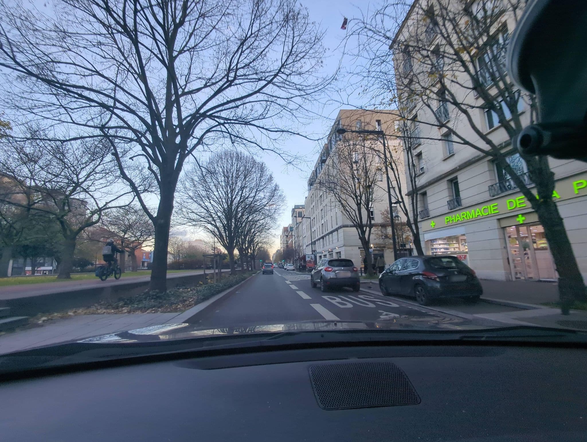 Street view near Cosy appart proche Paris, Plaine 2 — © Cryptophil (CC BY-SA · Mapillary)