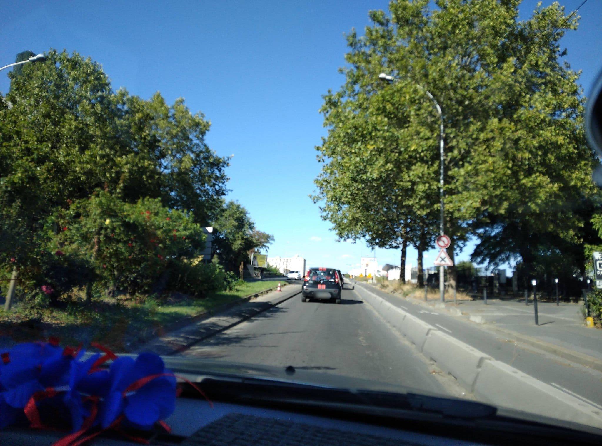 Street view near B&B Paris La Courneuve, Le Bourget — © didoudidi77 (CC BY-SA · Mapillary)