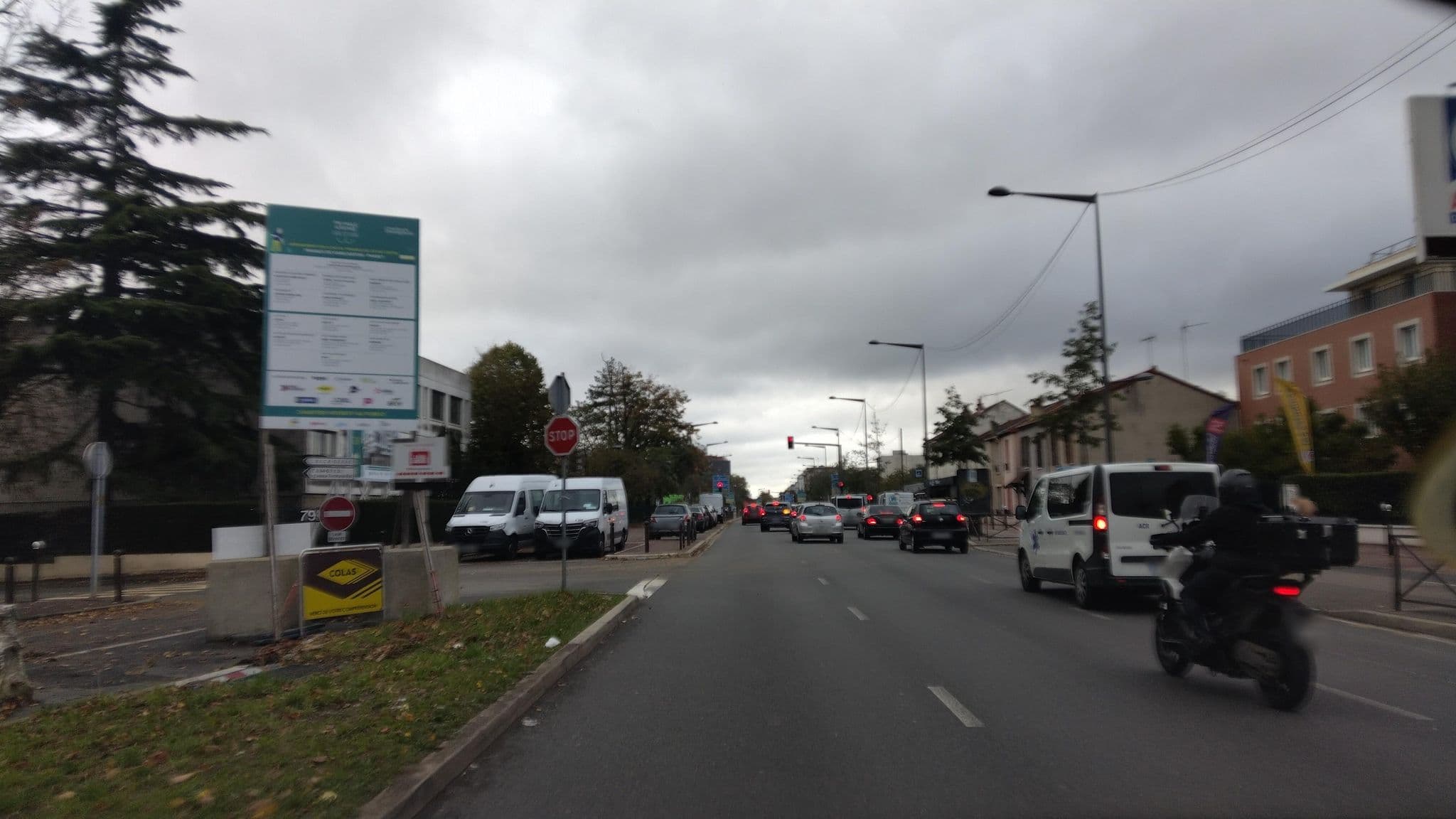 Street view near Séjours & Affaires Créteil le Magistere, Créteil — © didier2020 (CC BY-SA · Mapillary)