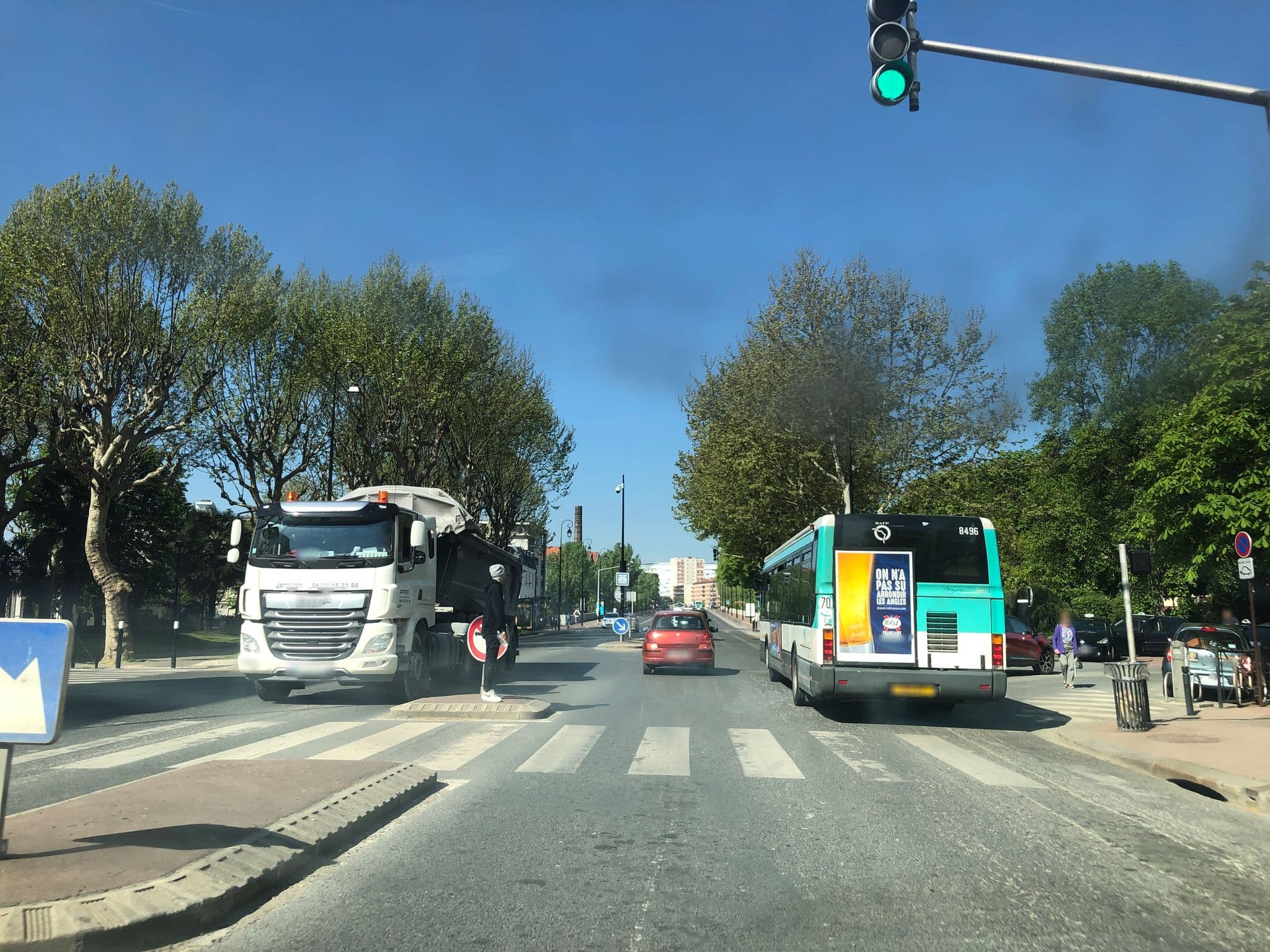 Street view near Tulip Residence, Joinville-le-Pont — © cquest (CC BY-SA · Mapillary)