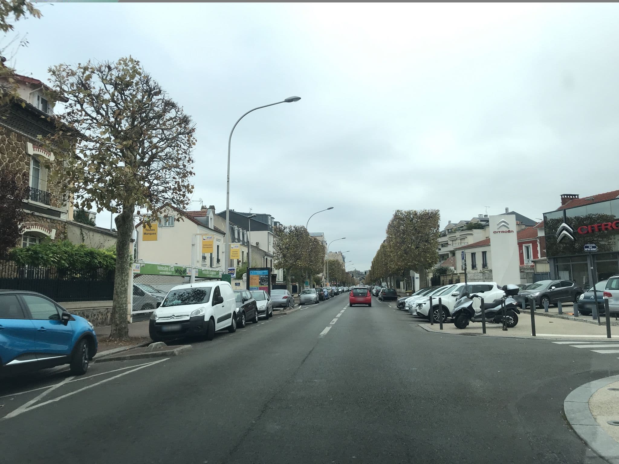 Street view near Hotel La Terrasse, Bry-sur-Marne — © unmap (CC BY-SA · Mapillary)