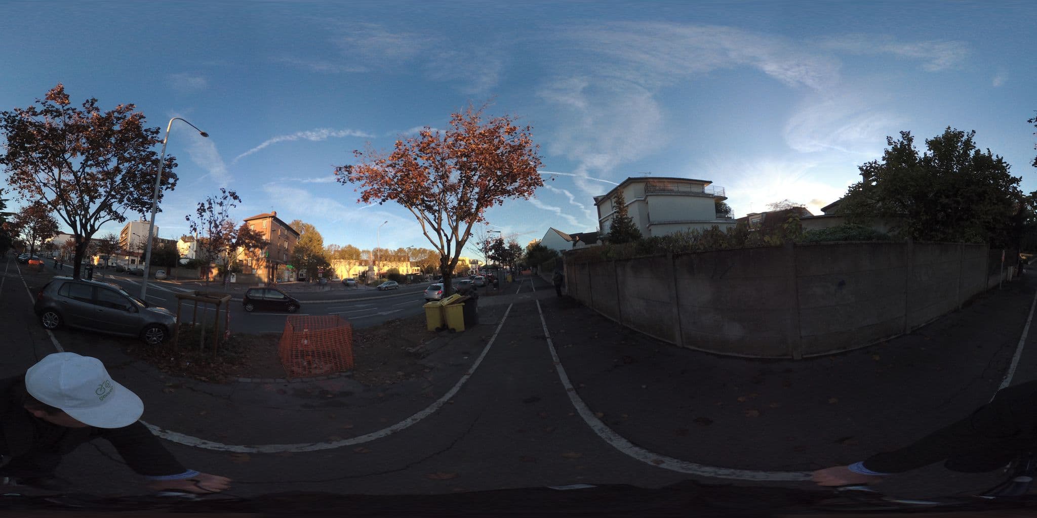 Street view near Foz Club, Créteil — © geovelo (CC BY-SA · Mapillary)