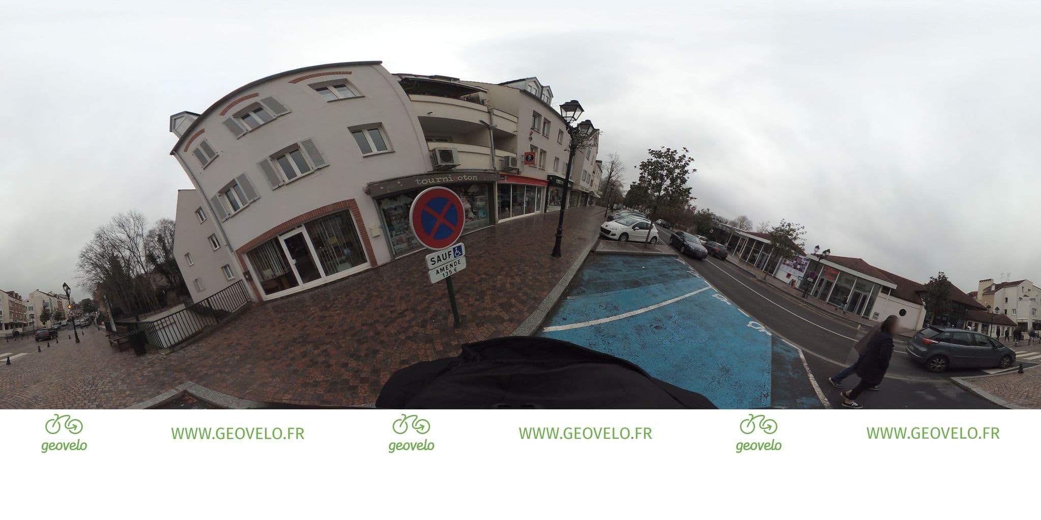 Street view near Selectour - Yerres Voyages, Yerres — © simon_geovelo (CC BY-SA · Mapillary)
