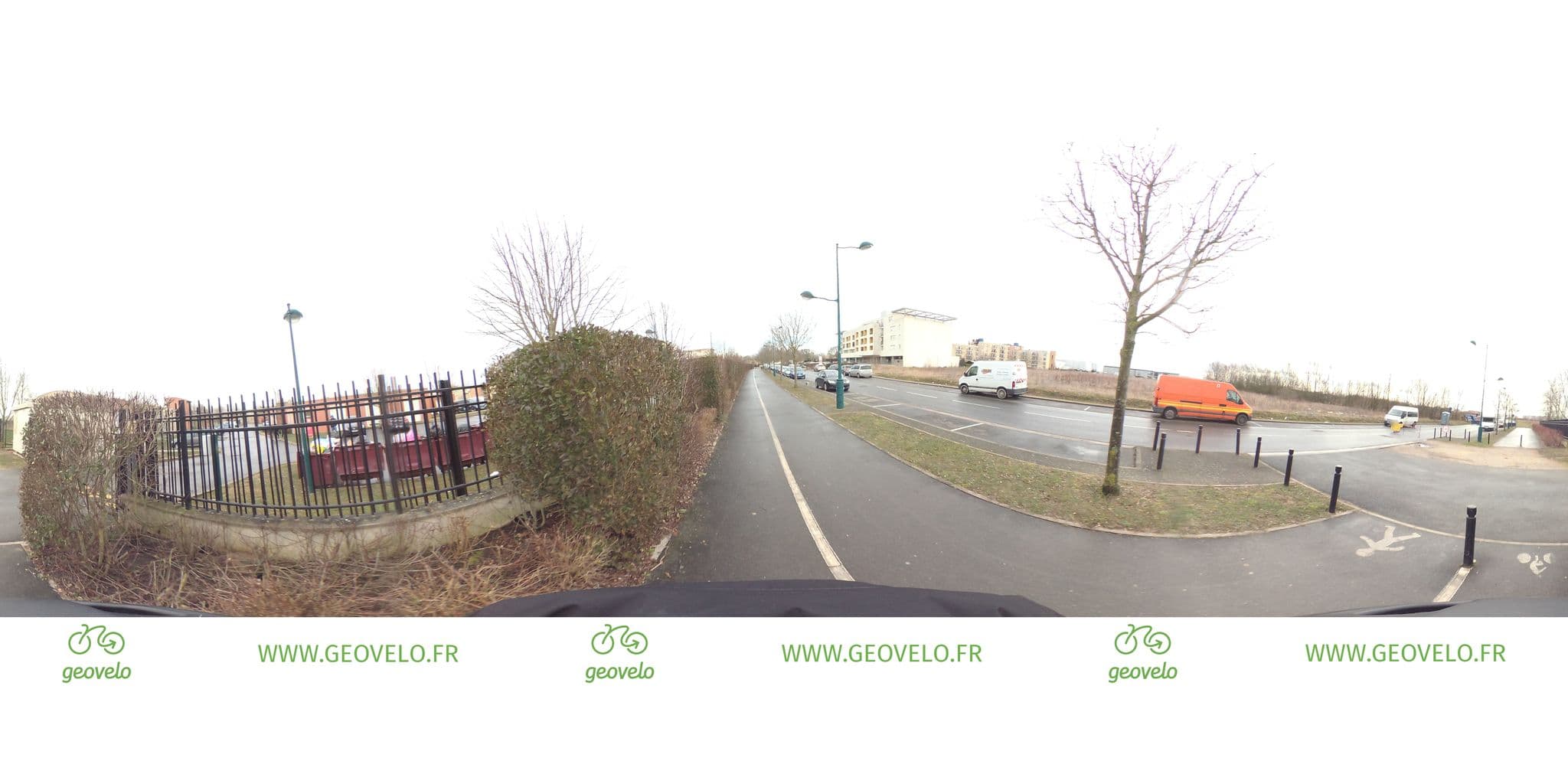 Street view near Park & Suites Village Montevrain, Montévrain — © simon_geovelo (CC BY-SA · Mapillary)