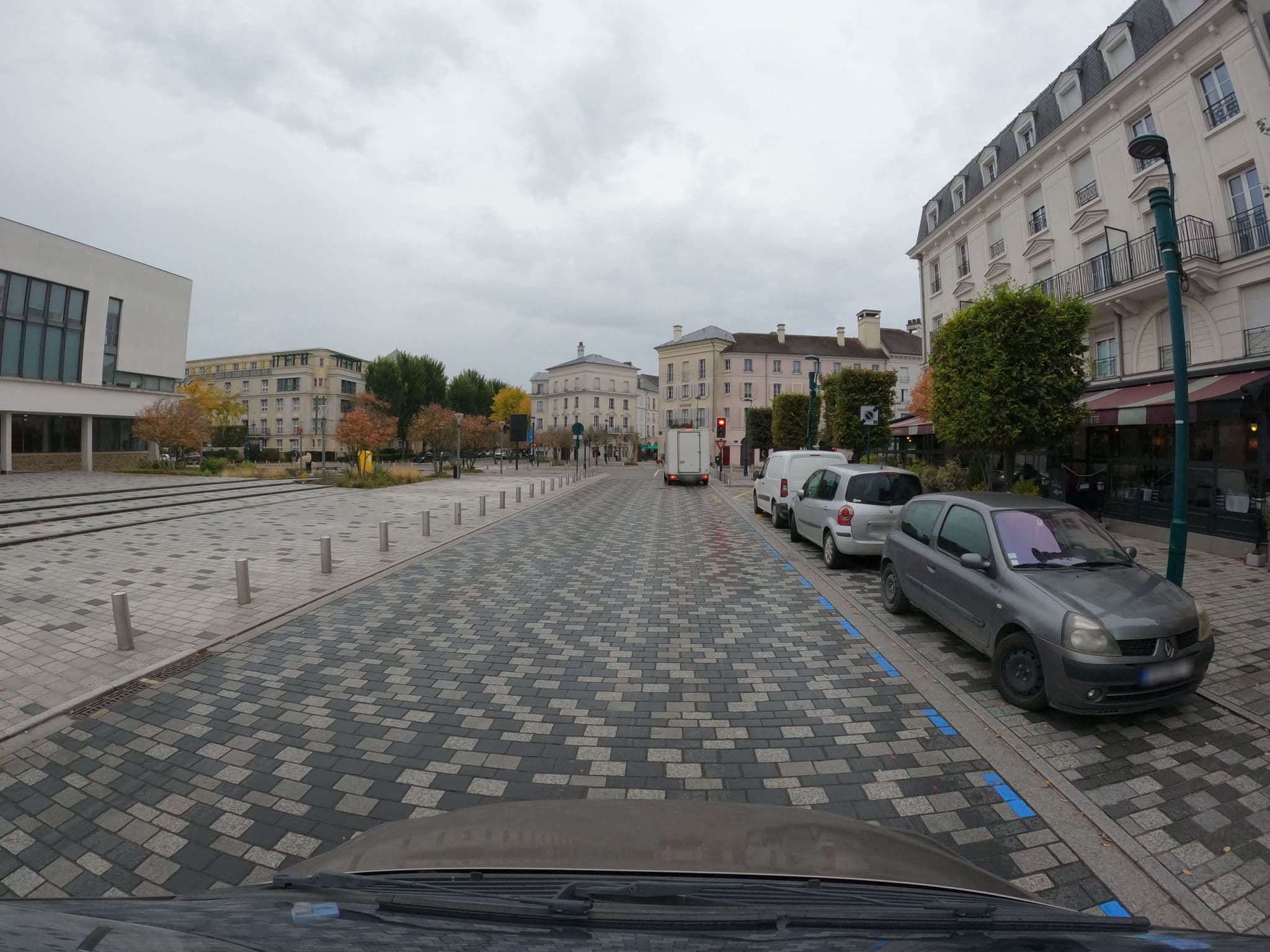 Street view near Cosy Apartment Carré Elysée Serris, Serris — © stephanep (CC BY-SA · Mapillary)