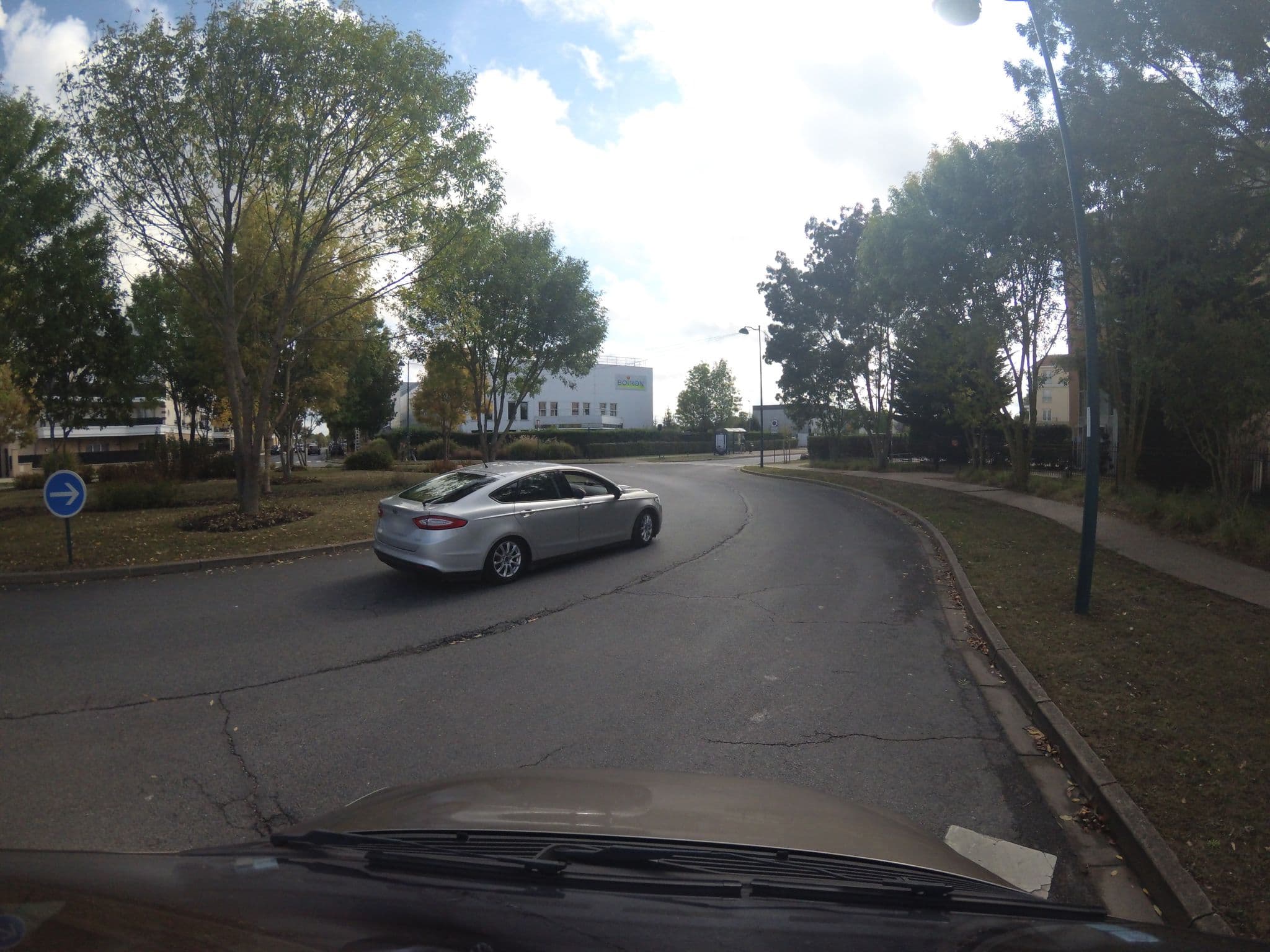 Street view near Résidence du Parc Val d'Europe, Montévrain — © stephanep (CC BY-SA · Mapillary)