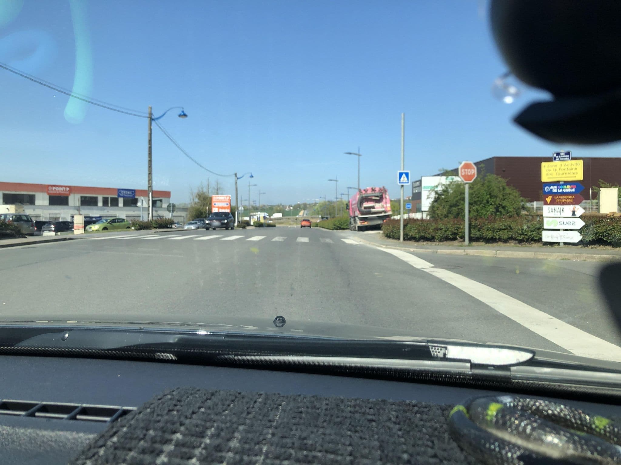 Street view near Sbah, Saint-Mard — © didoudidi77 (CC BY-SA · Mapillary)