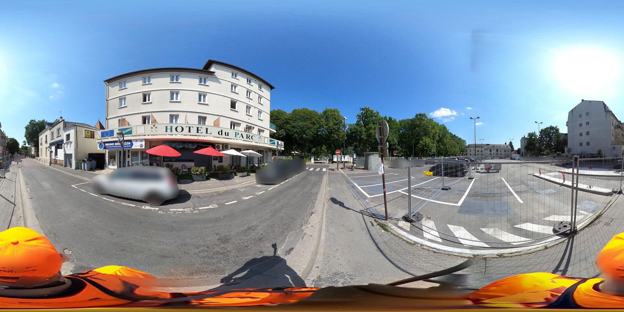 Street view near New Paris Hôtel du Parc, Aulnay-sous-Bois — © cartocite (CC BY-SA · Mapillary)