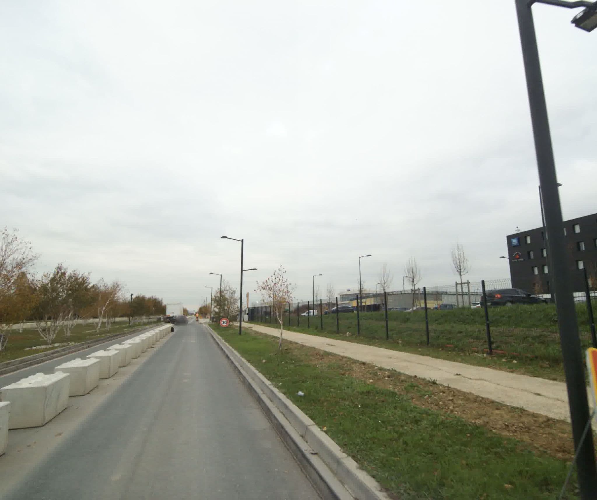 Street view near ibis budget Gonesse, Gonesse — © sogefi (CC BY-SA · Mapillary)