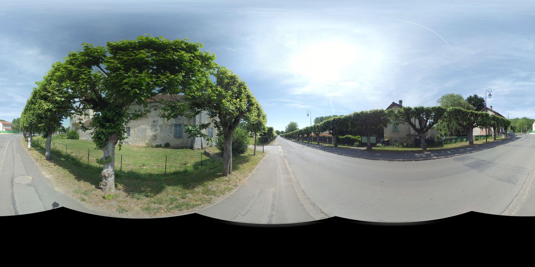 Street view near Gîte du Houssoy Seine et Marne, Crouy-sur-Ourcq — © stephanep (CC BY-SA · Mapillary)