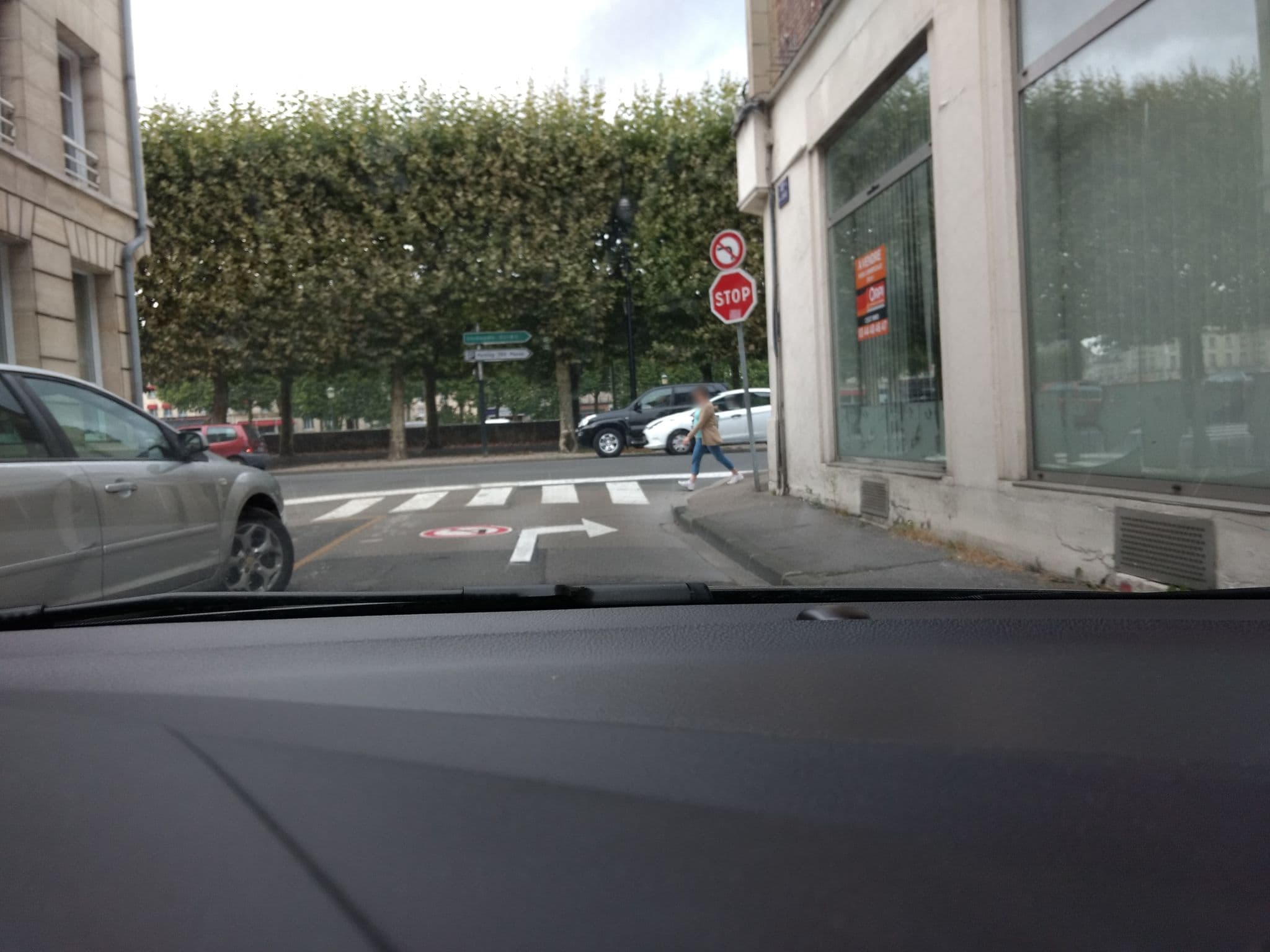 Street view near Société d'Exploitation Hoteliere Guynemer, Compiègne — © ga72kud (CC BY-SA · Mapillary)
