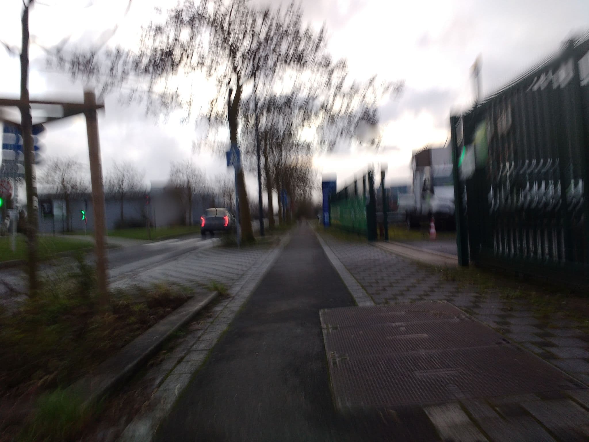 Street view near Lhg Amiens II, Longueau — © tatico (CC BY-SA · Mapillary)