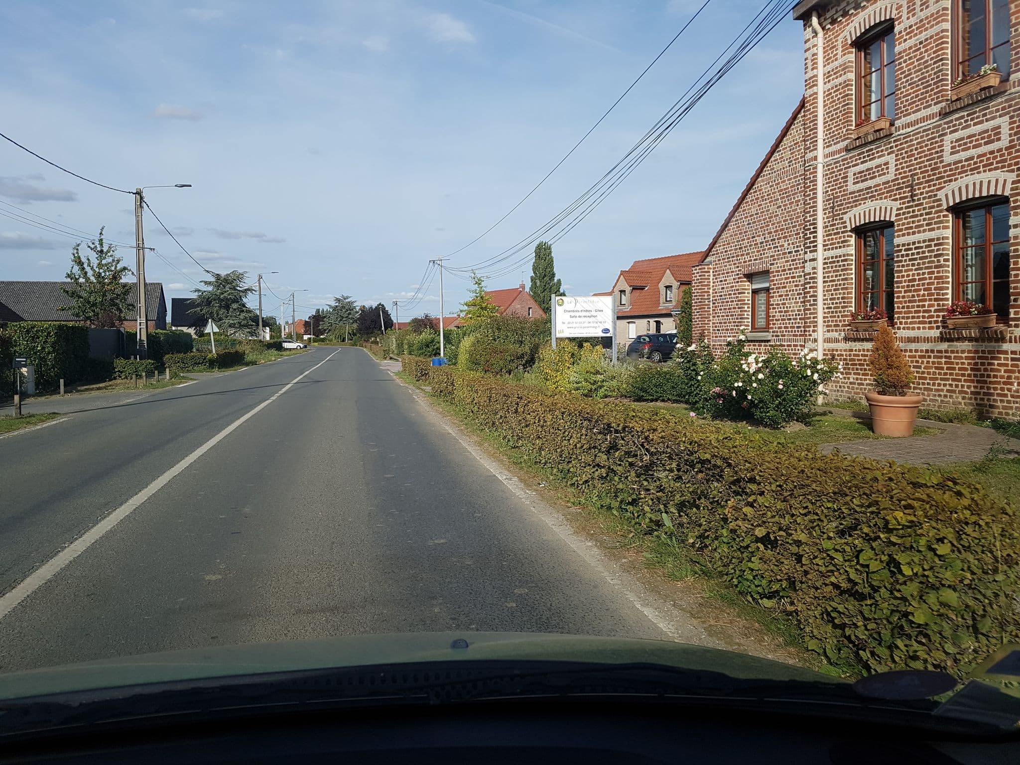 Street view near Parenthèse, Locon — © bernardvoyageur (CC BY-SA · Mapillary)