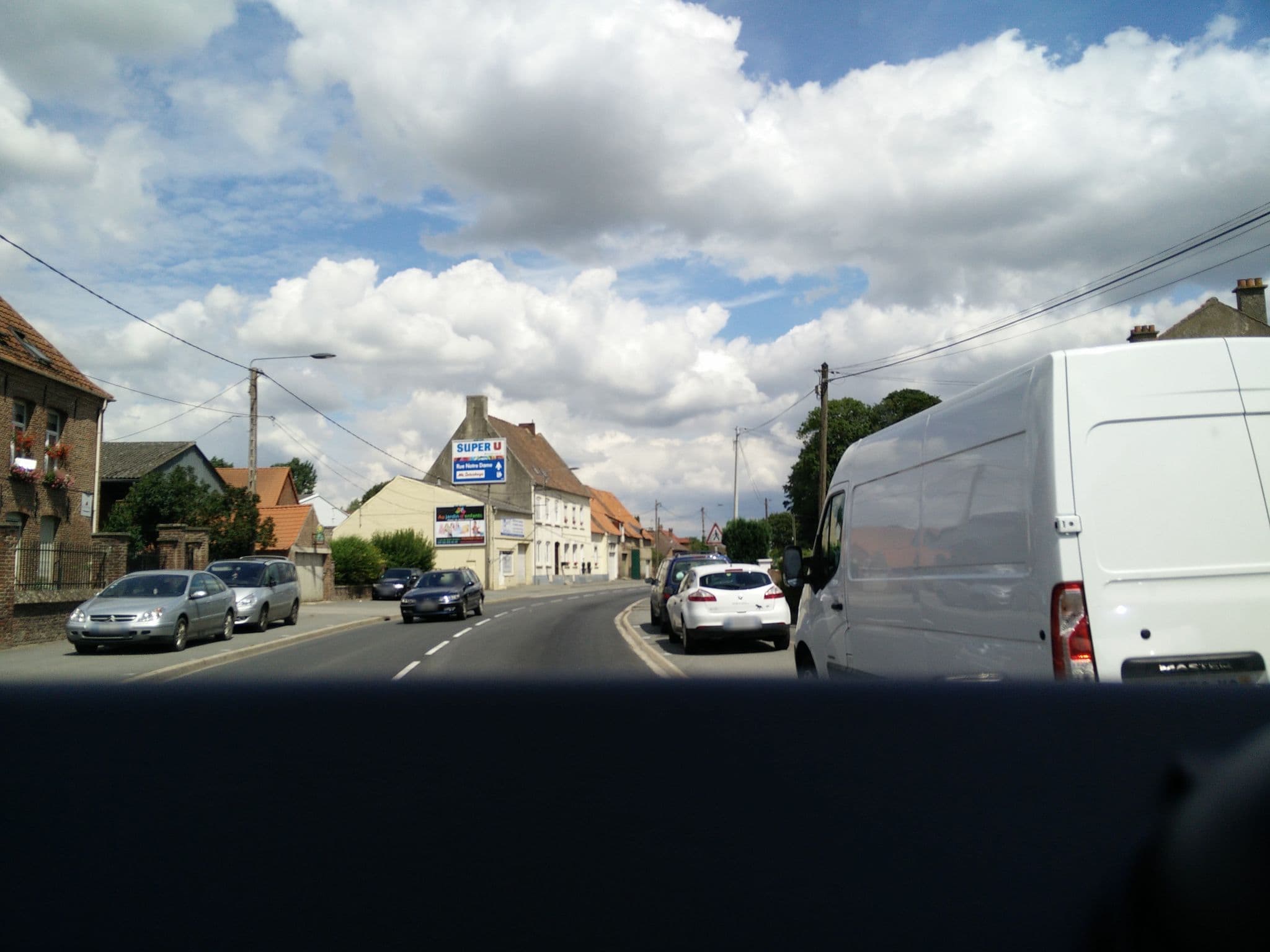 Street view near Vanberten, Morbecque — © bernardvoyageur (CC BY-SA · Mapillary)