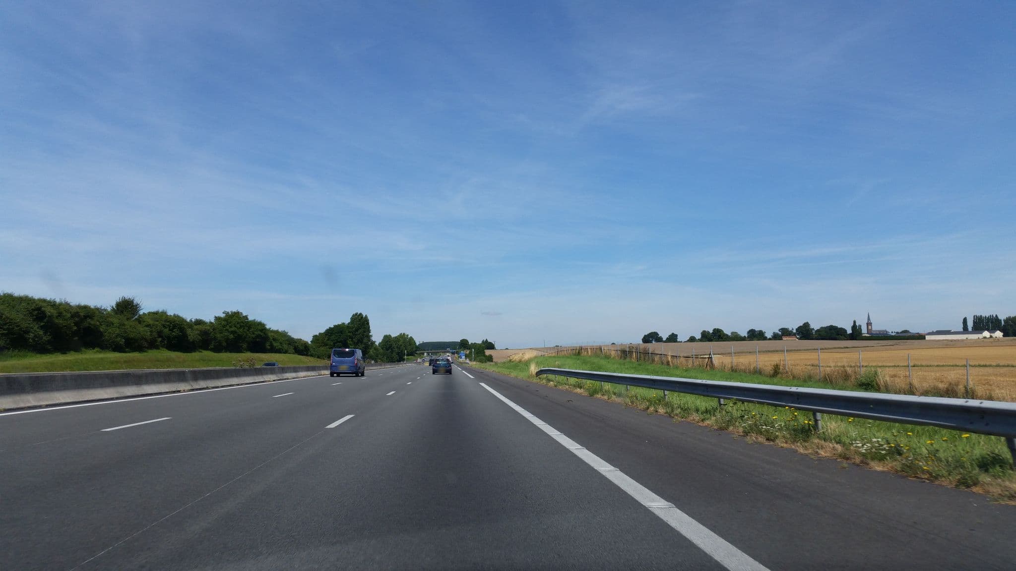 Street view near Auberge De Gunchy, Bapaume — © it_s_so_funny (CC BY-SA · Mapillary)