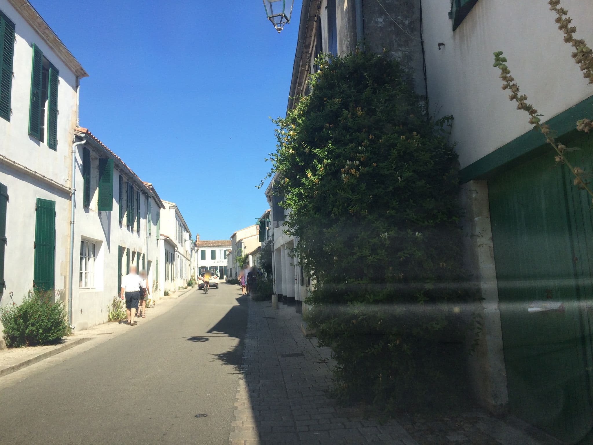 Street view near Maison Espanel, Ars-en-Ré