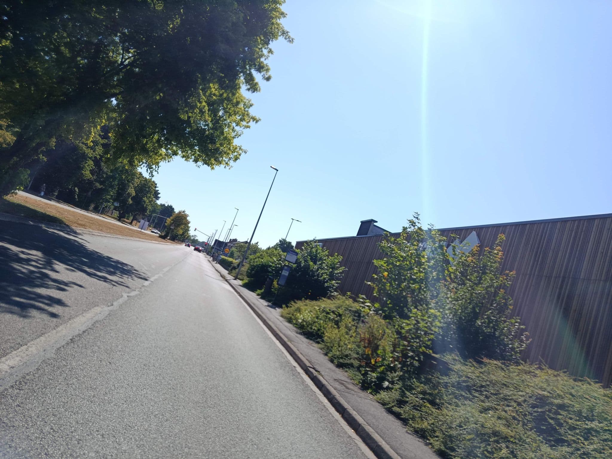 Street view near Maison de la Literie, Anzin-Saint-Aubin — © kritic (CC BY-SA · Mapillary)