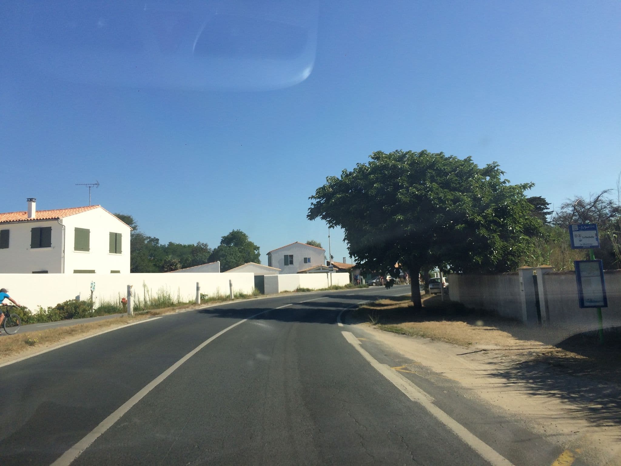 Street view near La Bardière, Ars-en-Ré