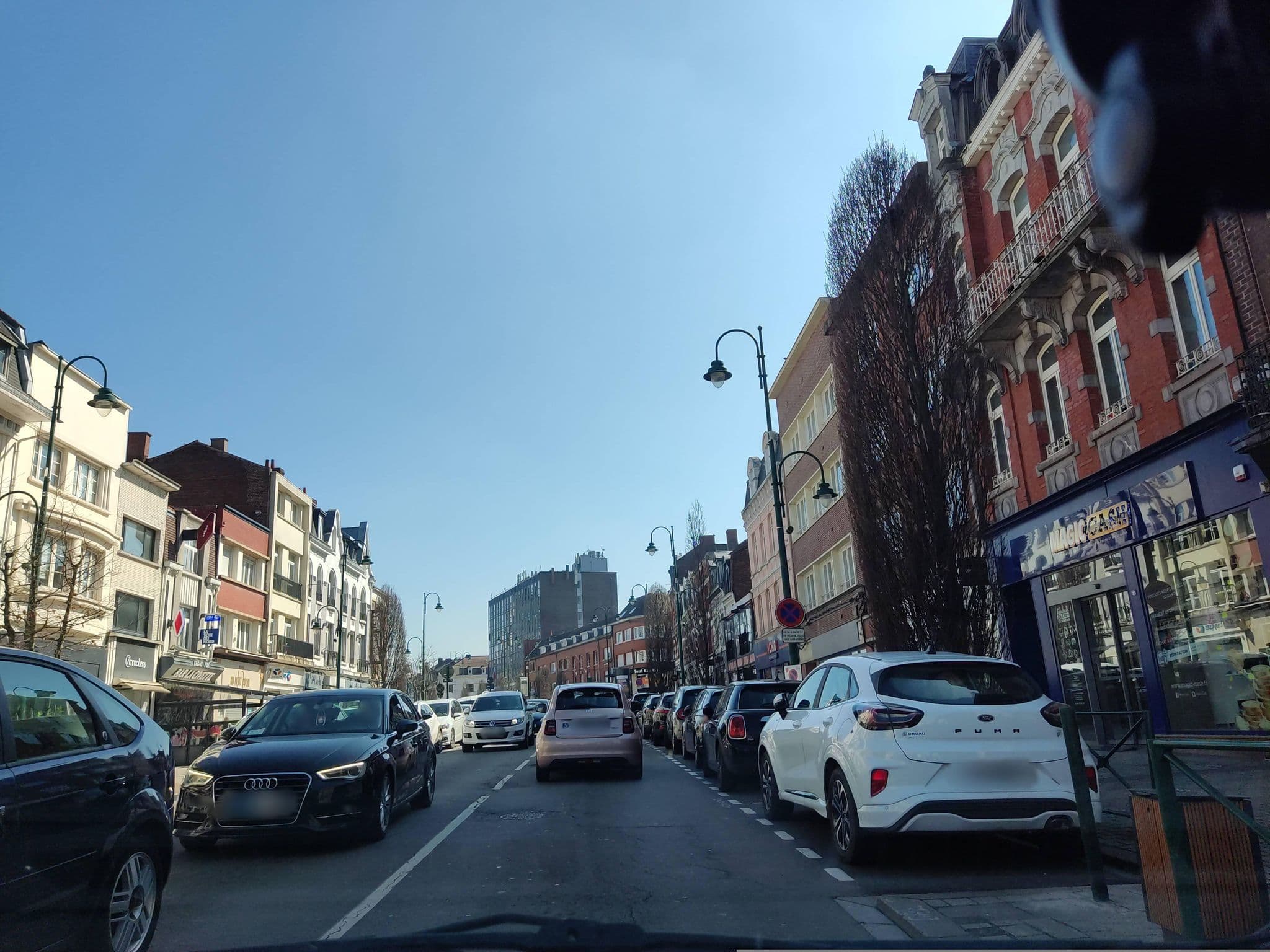 Street view near Selectour - Lens Voyages, Lens — © whatismoss (CC BY-SA · Mapillary)