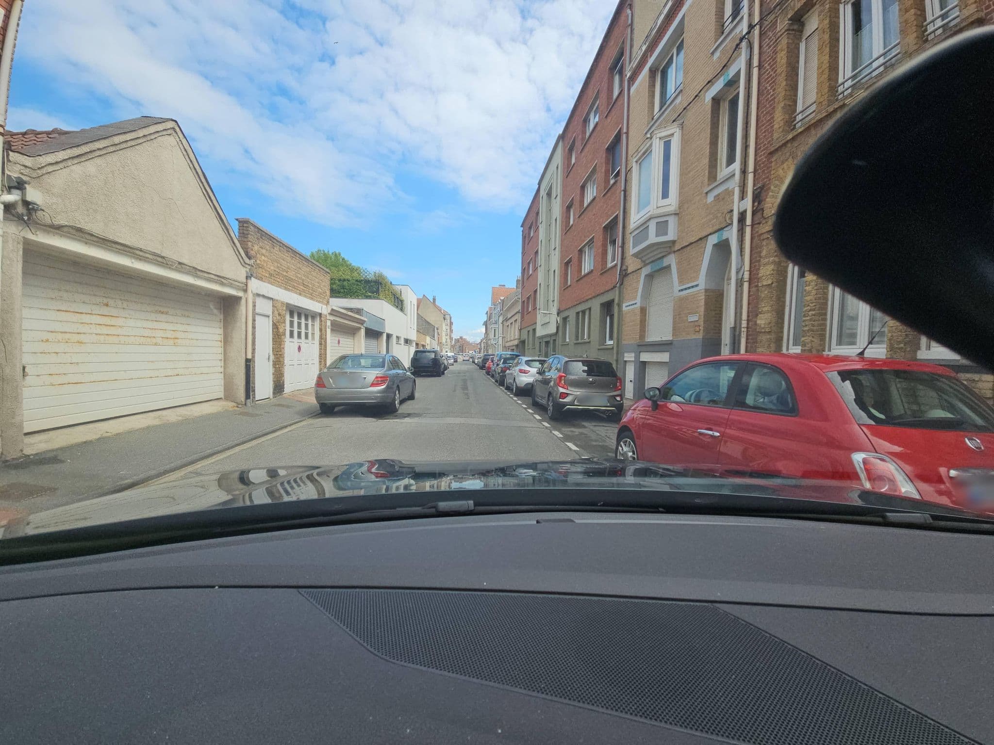 Street view near Royal Navy, Dunkirk — © toho (CC BY-SA · Mapillary)