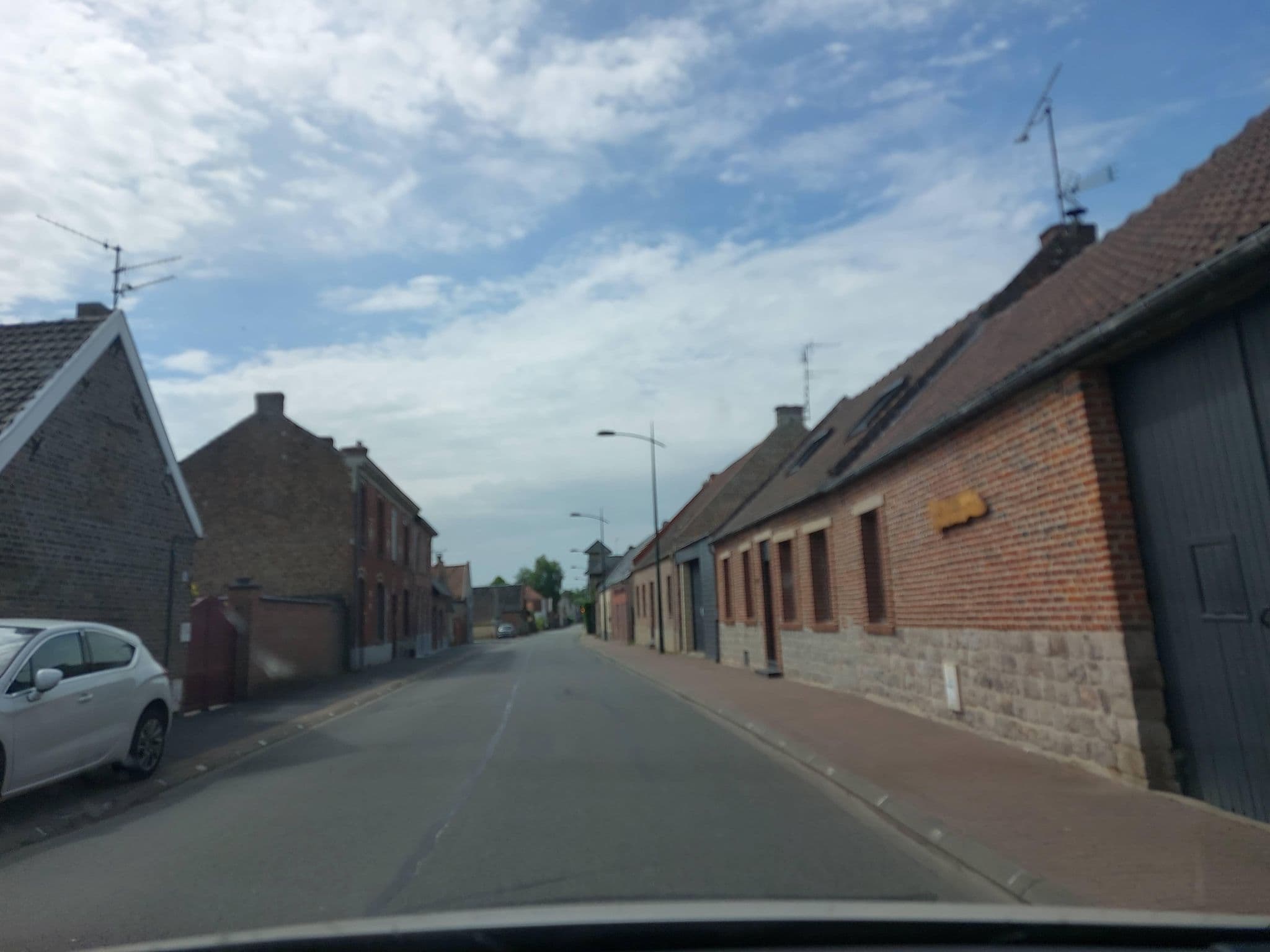 Street view near Les Chambres du Moulin, Arleux — © 5rmft (CC BY-SA · Mapillary)