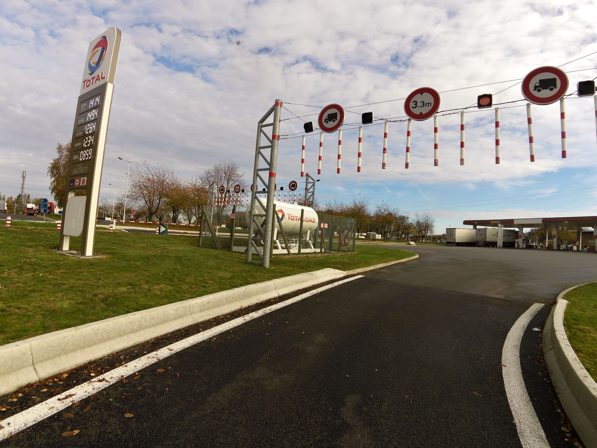 Street view near Campanile Epernay Dizy, Itancourt — © zors1843 (CC BY-SA · Mapillary)