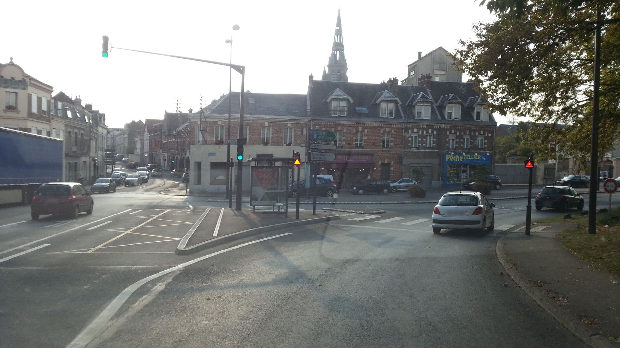 Street view near Accueil et Promotion, Saint-Quentin — © kobold (CC BY-SA · Mapillary)