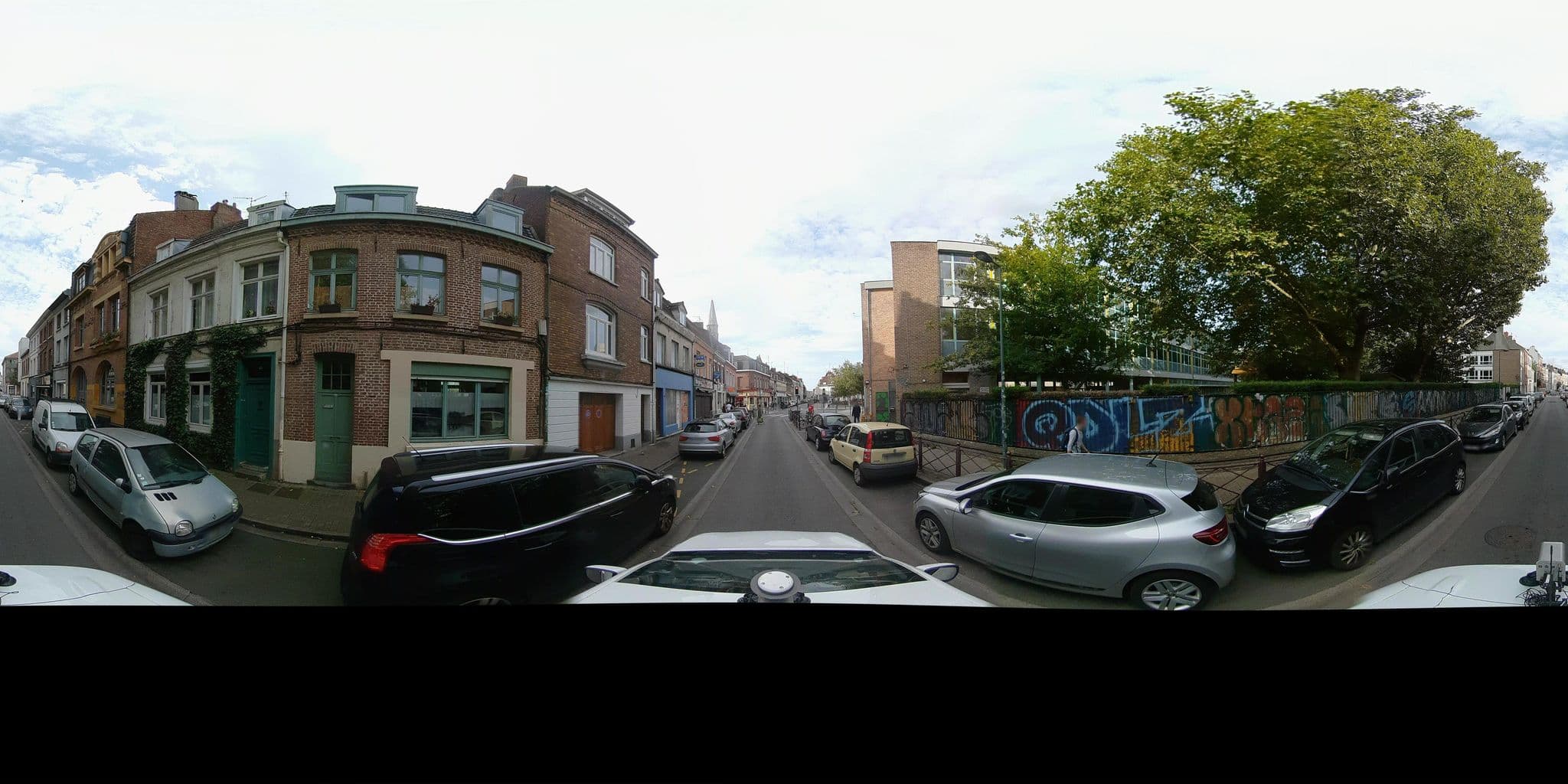 Street view near Best Hôtel, Lille — © meldig (CC BY-SA · Mapillary)