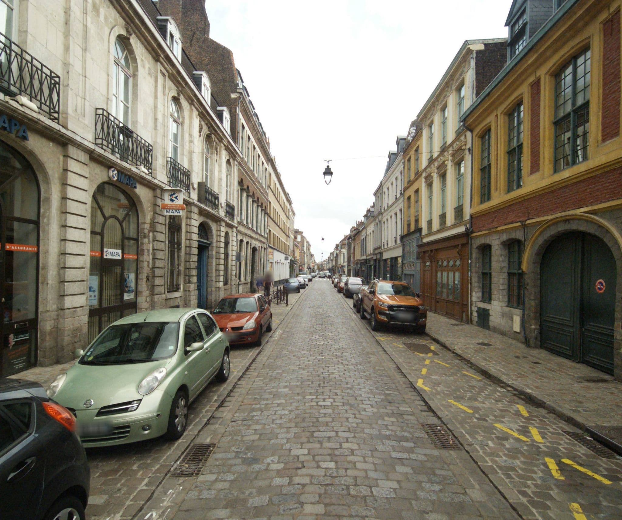 Street view near Gastama Hostel, Lille — © melimmergis (CC BY-SA · Mapillary)
