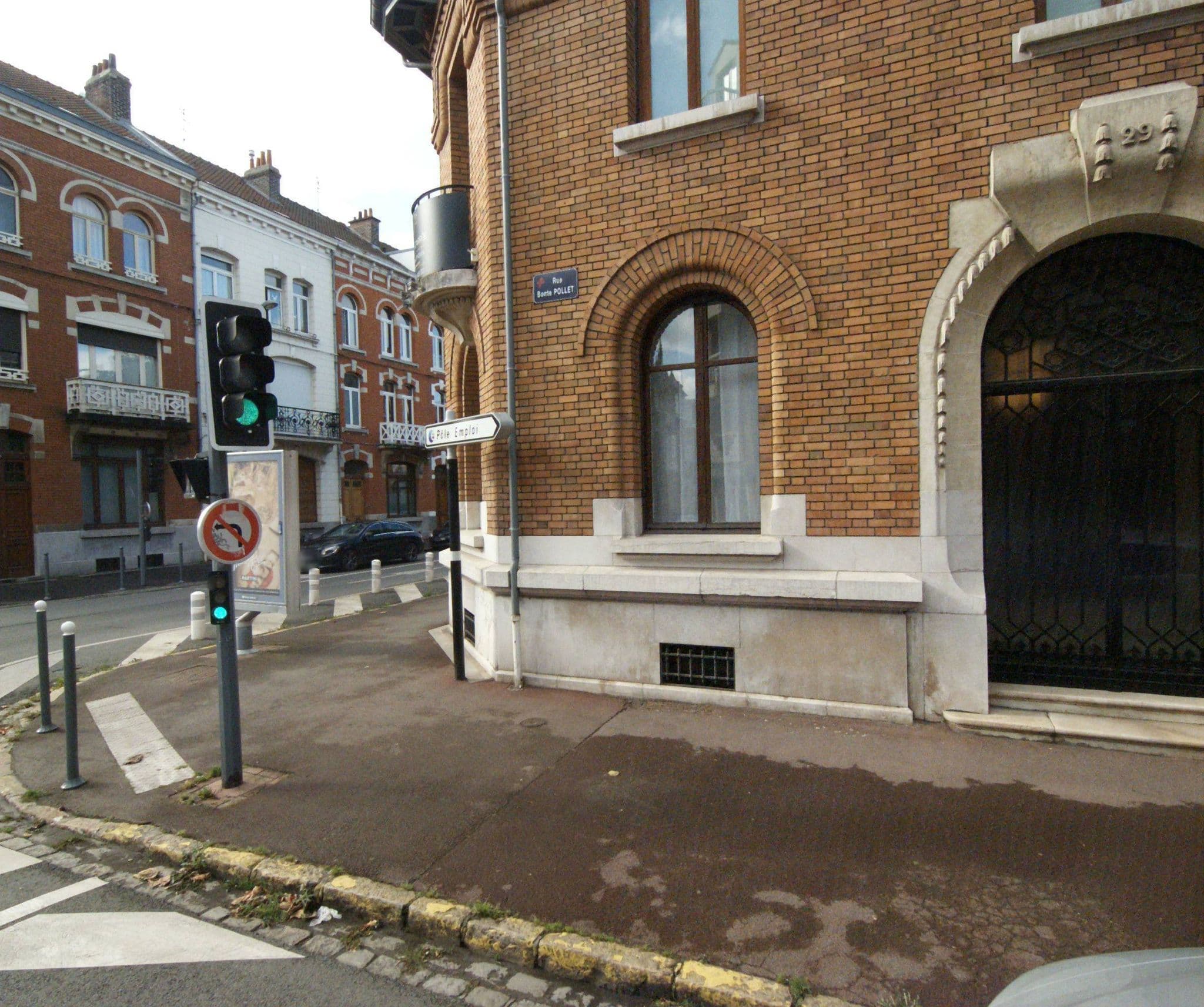 Street view near La Maison Carrée, Lille — © melimmergis (CC BY-SA · Mapillary)