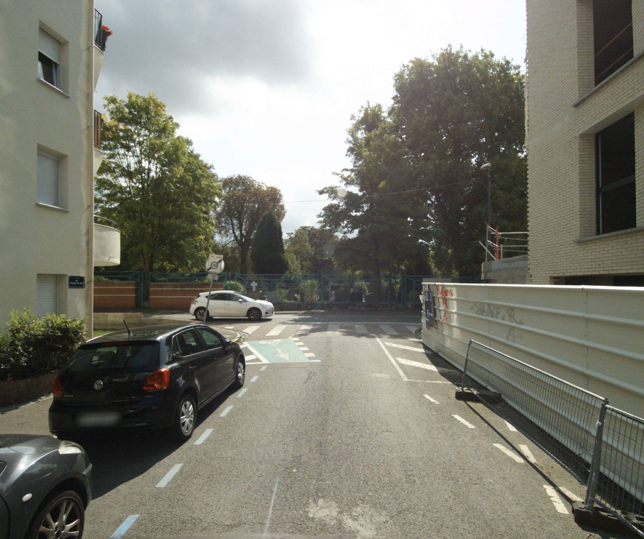 Street view near Little Suite, La Madeleine — © immergismap (CC BY-SA · Mapillary)