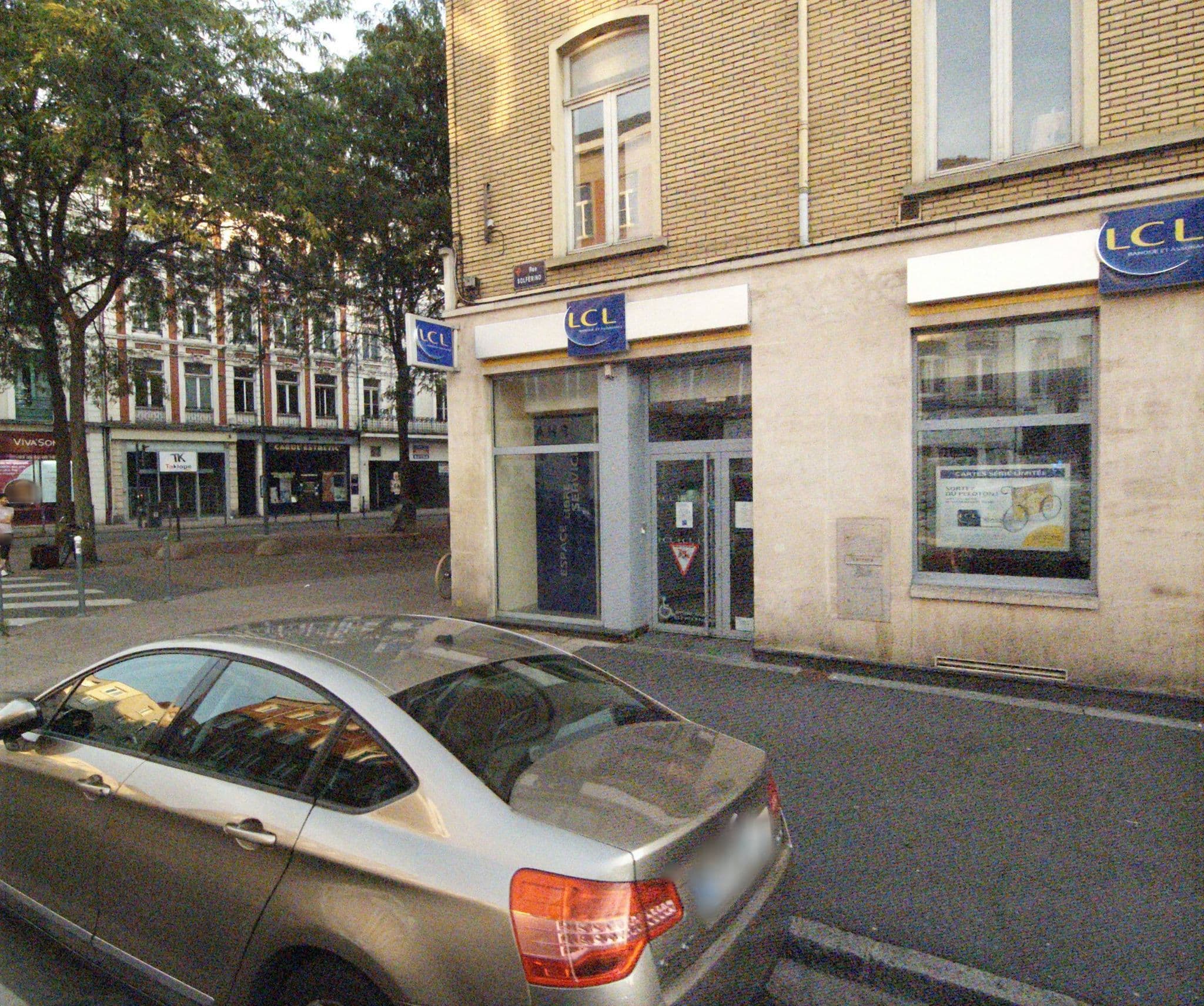 Street view near Selectour - Atmosph'air  Voyages, Lille — © melimmergis (CC BY-SA · Mapillary)