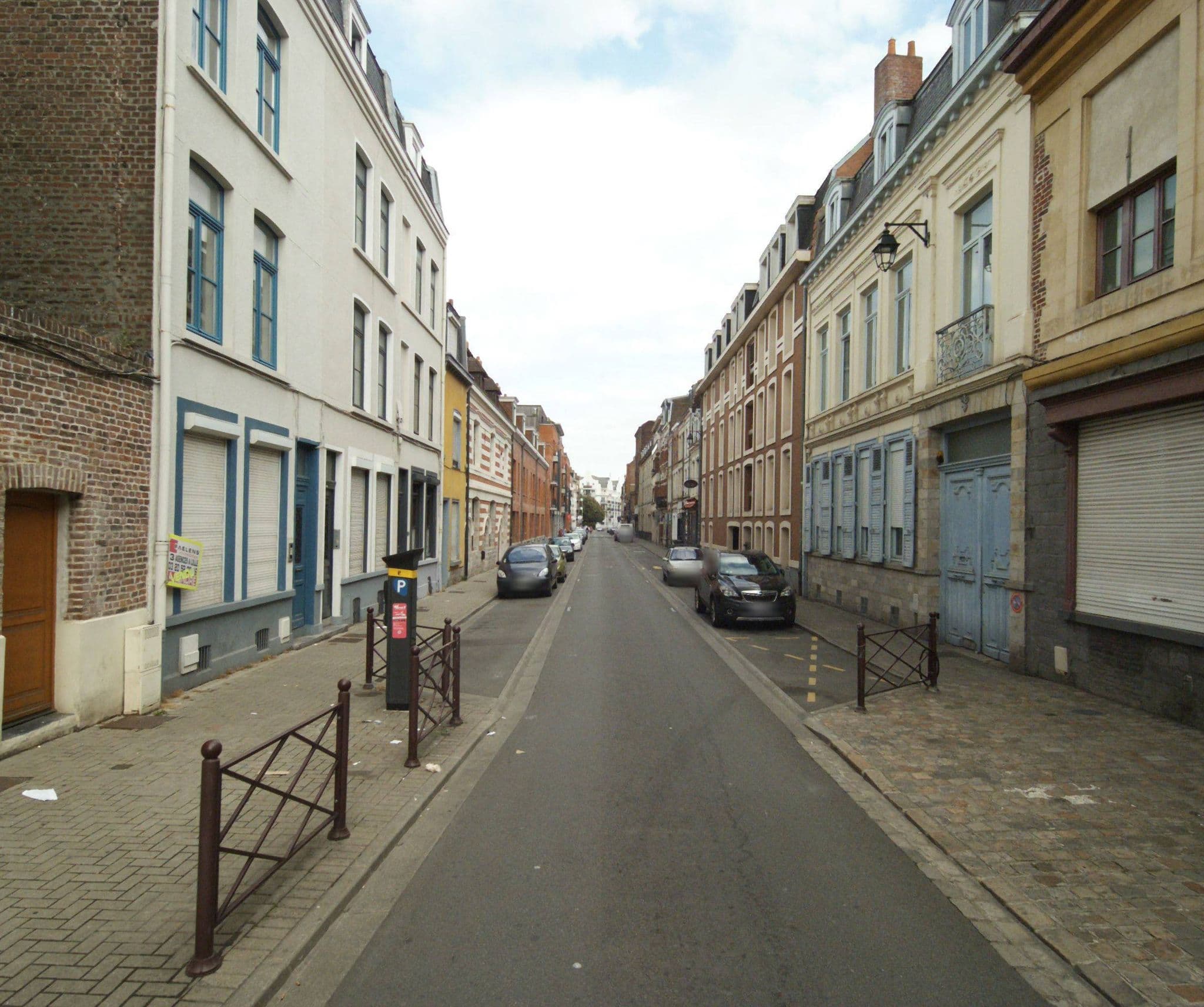 Street view near Zen Bruno, Lille — © melimmergis (CC BY-SA · Mapillary)