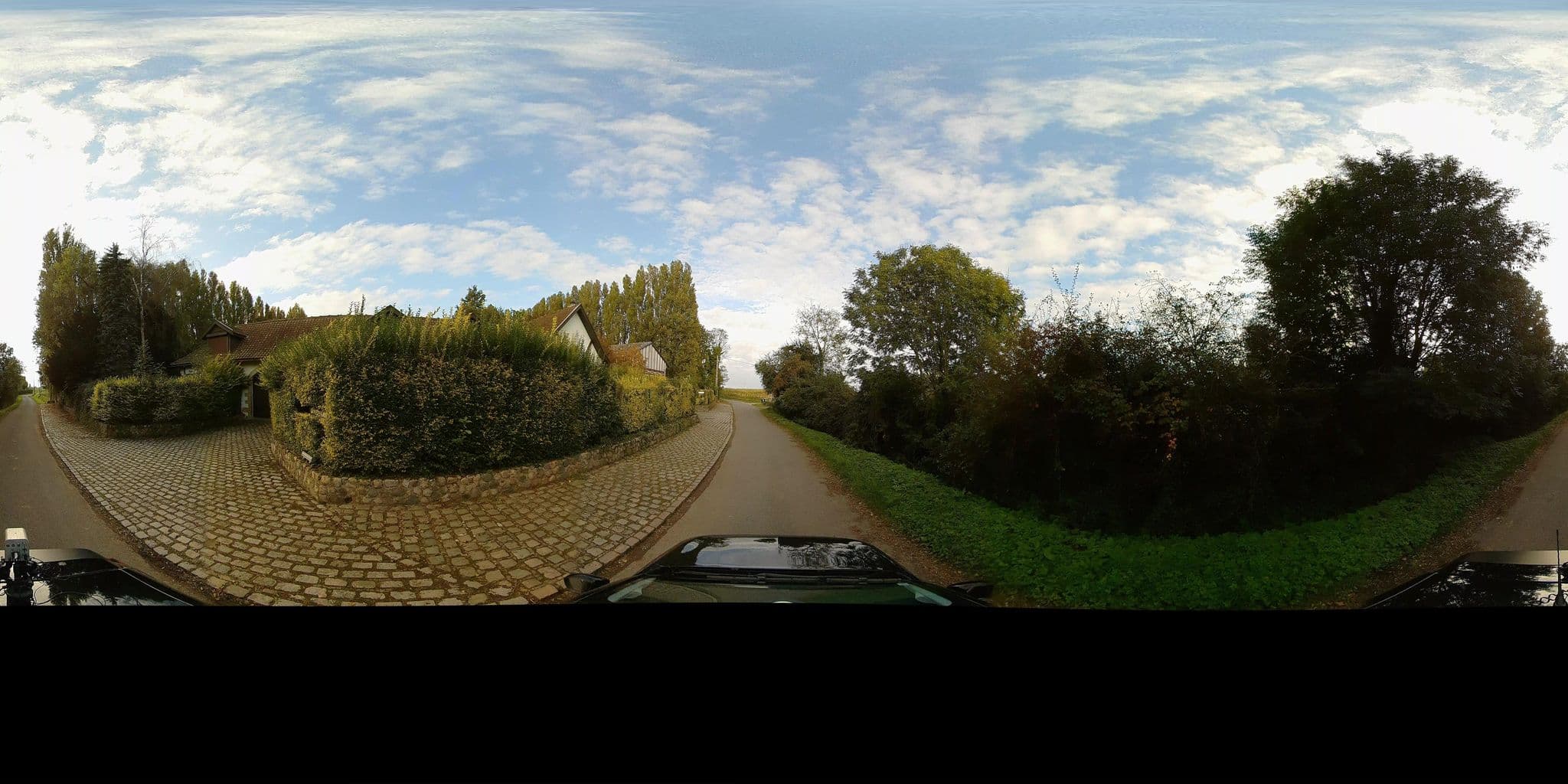 Street view near Maison d'Hôtes la Valandière, Linselles — © meldig (CC BY-SA · Mapillary)