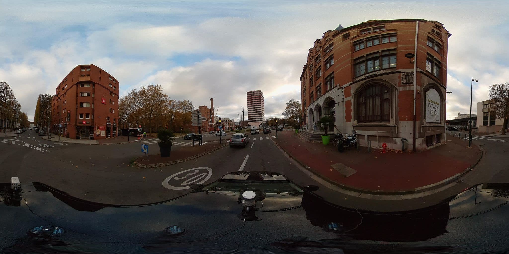 Street view near Ibis Roubaix, Roubaix — © meldig (CC BY-SA · Mapillary)