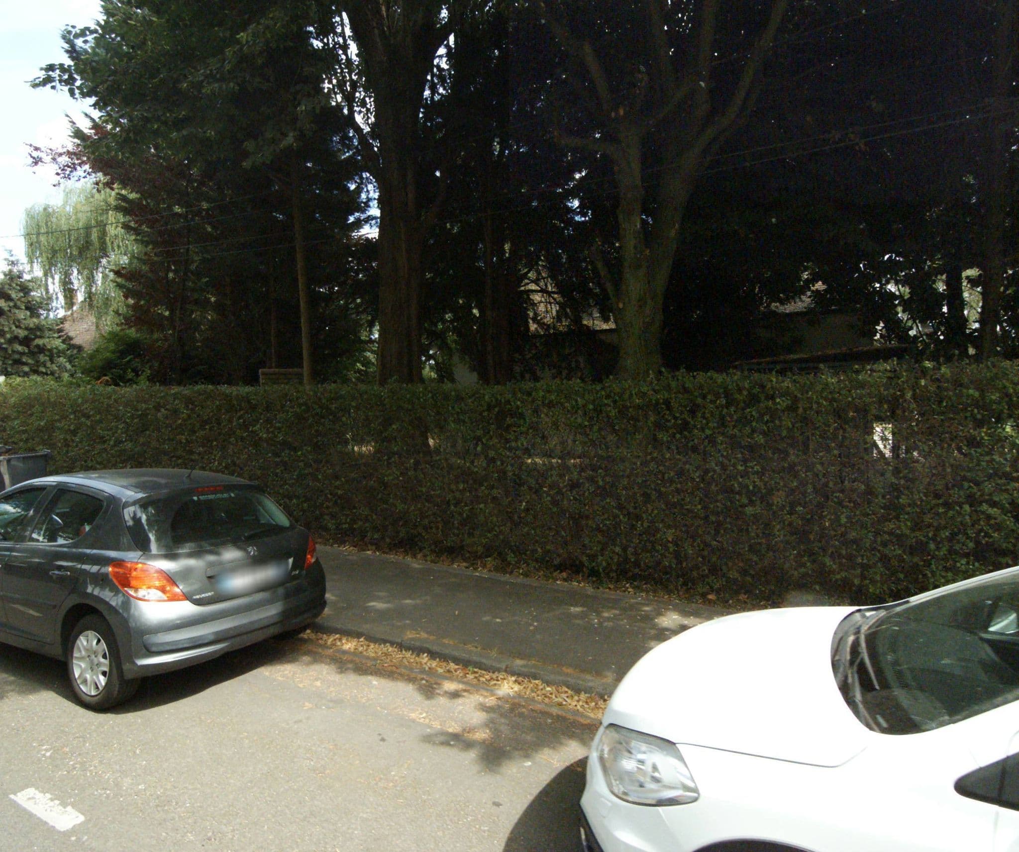 Street view near Hôtel Campanile, Mouvaux — © melimmergis (CC BY-SA · Mapillary)