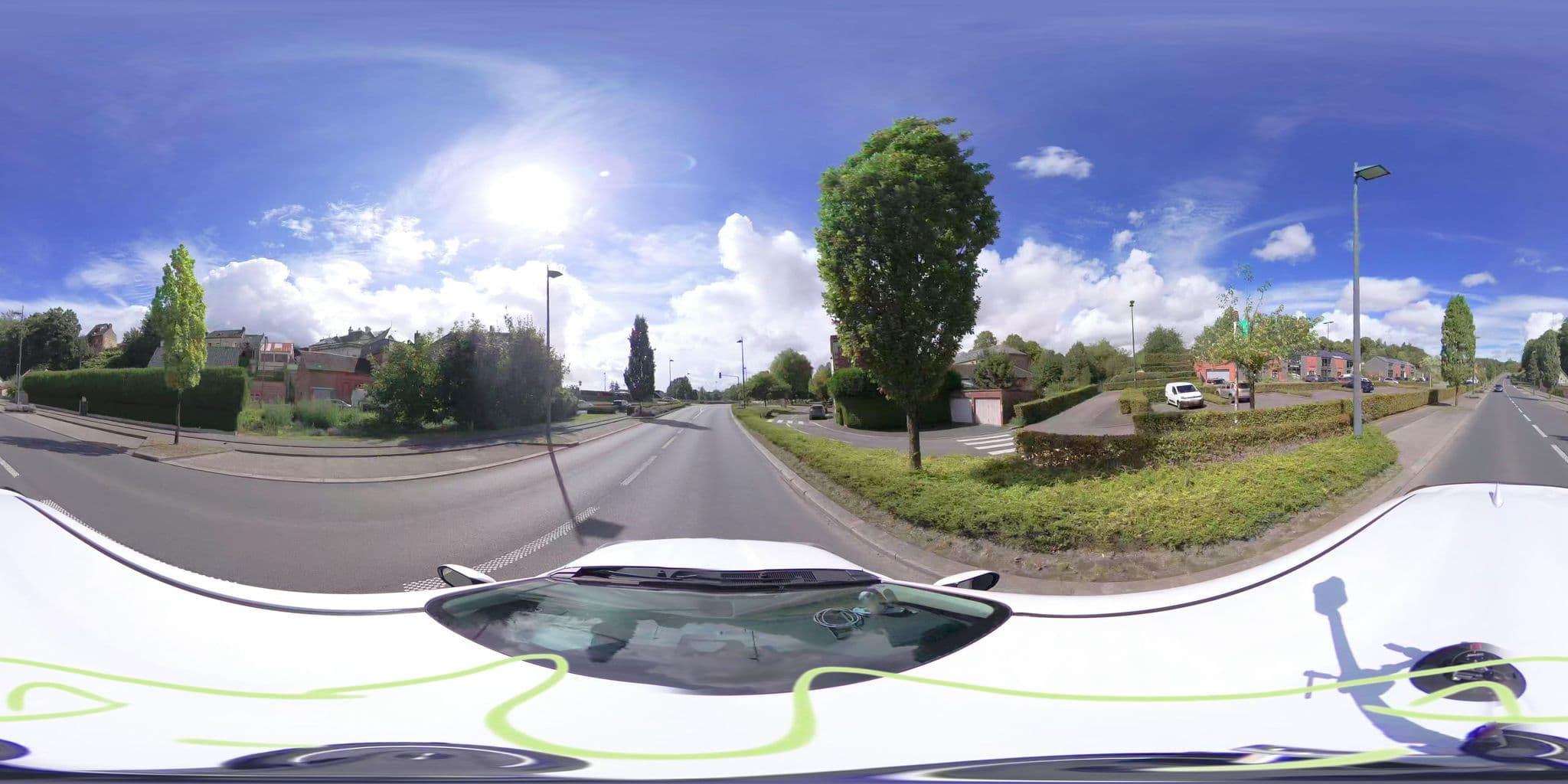 Street view near Hostellerie La Tour Du Roy, Vervins — © atchisson (CC BY-SA · Mapillary)