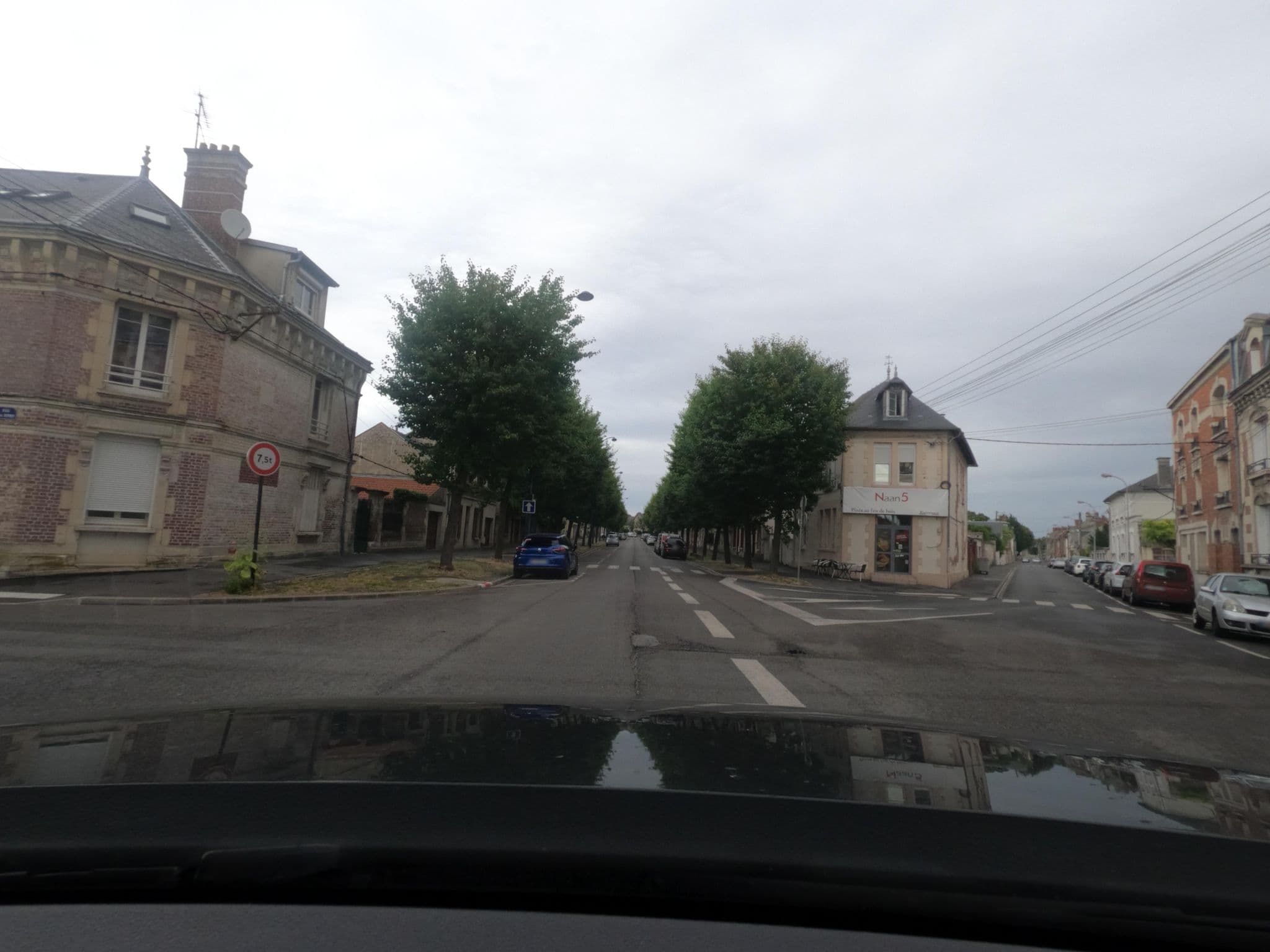 Street view near Rallye, Soissons — © uwekoch (CC BY-SA · Mapillary)