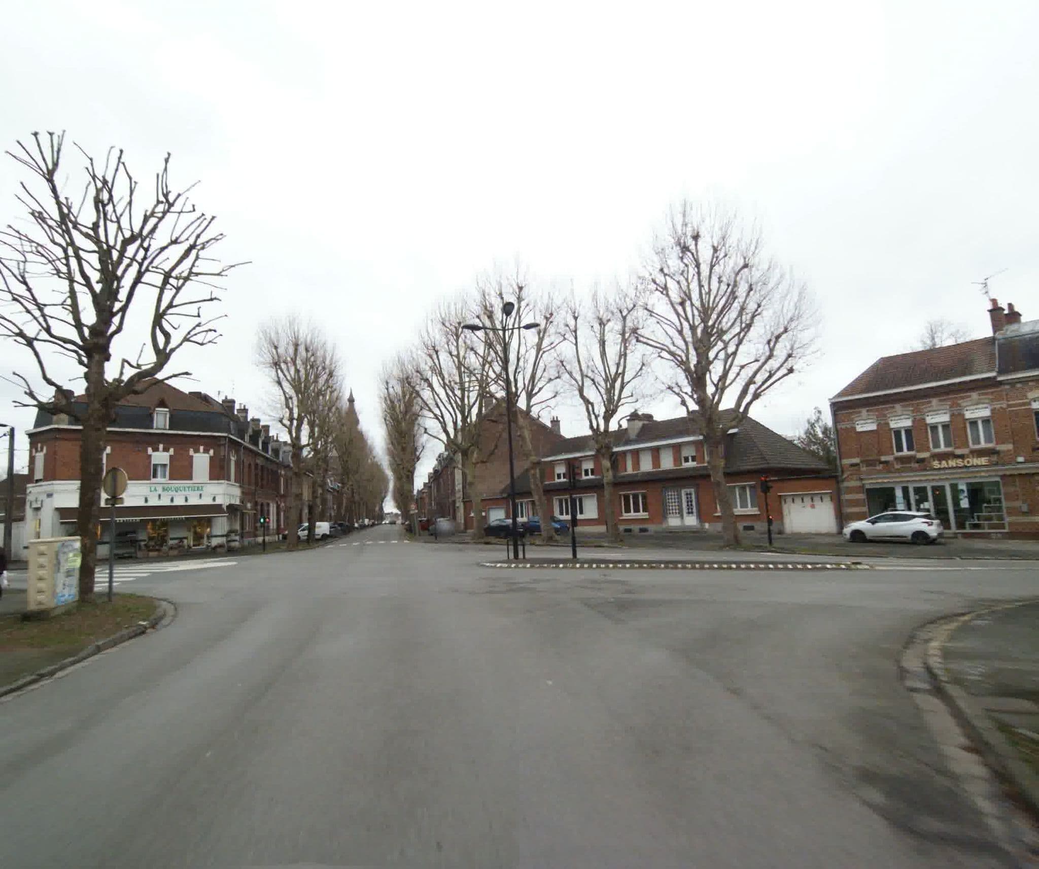 Street view near Résidence Sénac, Valenciennes — © sogefi (CC BY-SA · Mapillary)