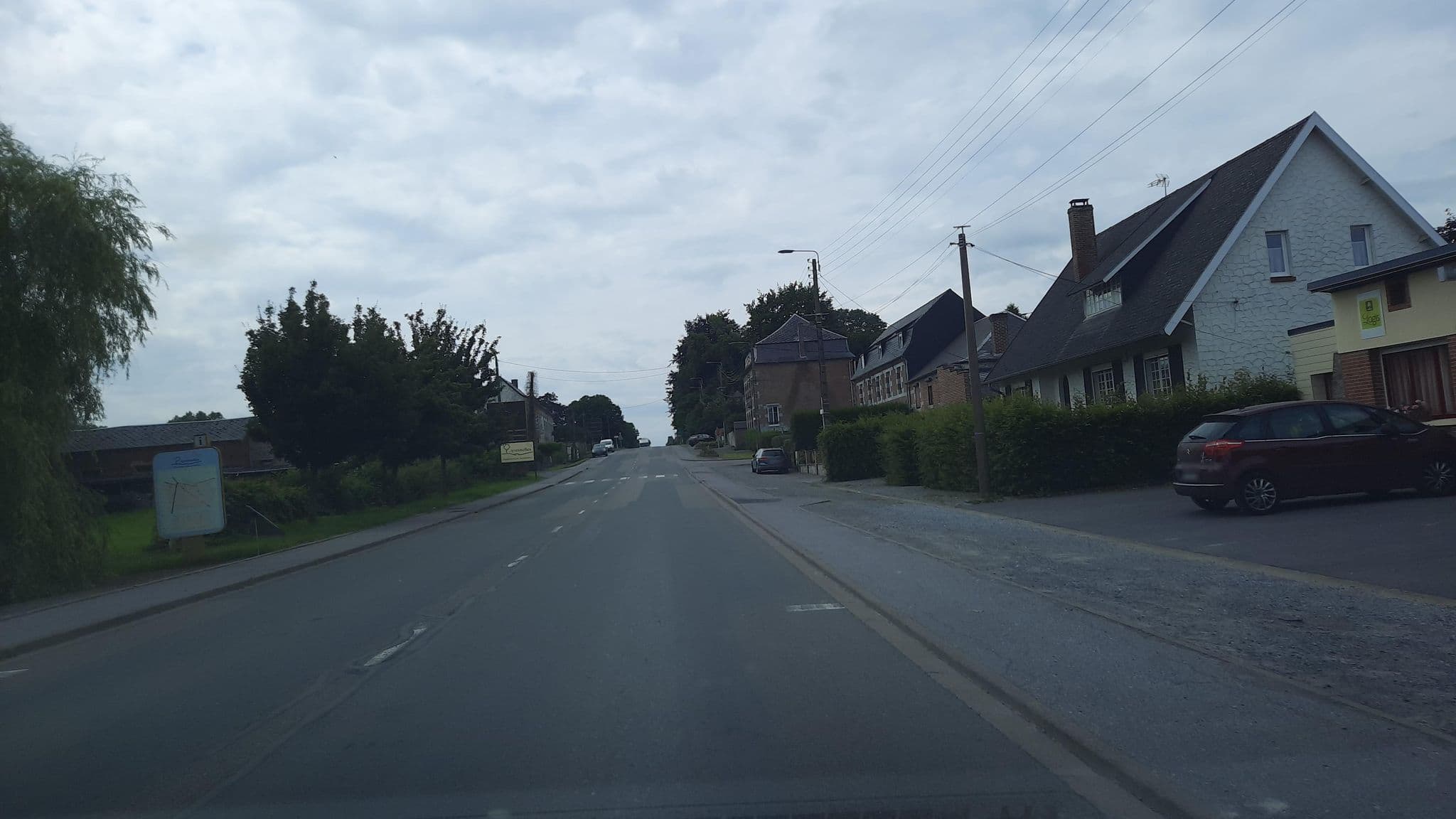 Street view near HOTEL Les Paturelles, Avesnelles — © Yohann972 (CC BY-SA · Mapillary)