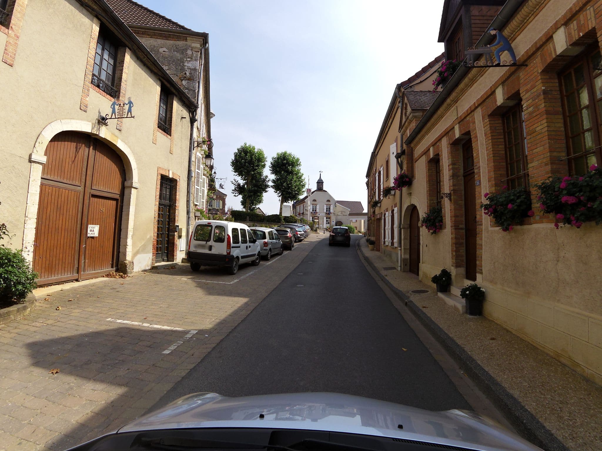 Street view near La Chevalée, Dizy — © zors1843 (CC BY-SA · Mapillary)