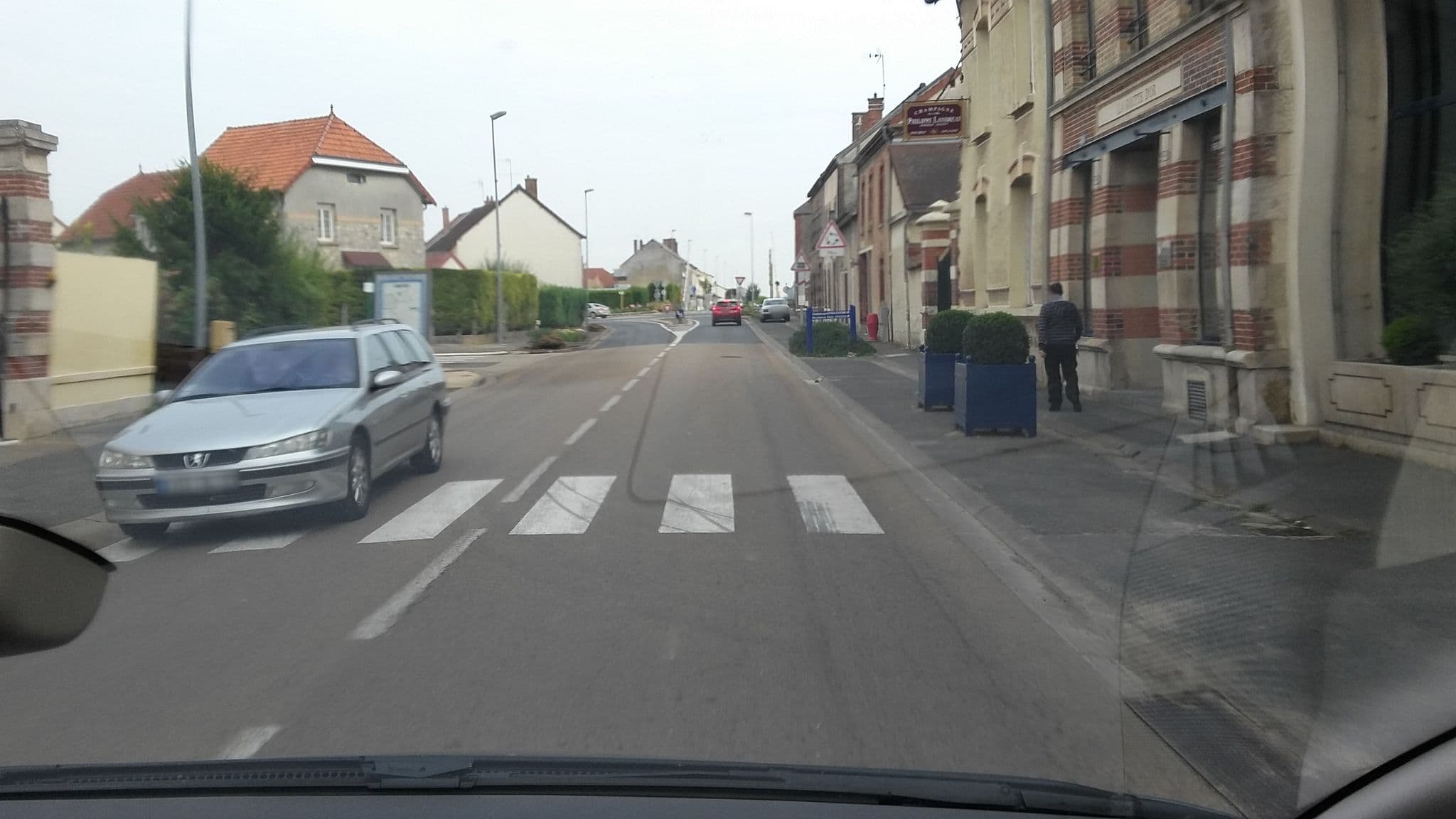 Street view near Le Clos Margot, Vertus — © foxandpotatoes (CC BY-SA · Mapillary)