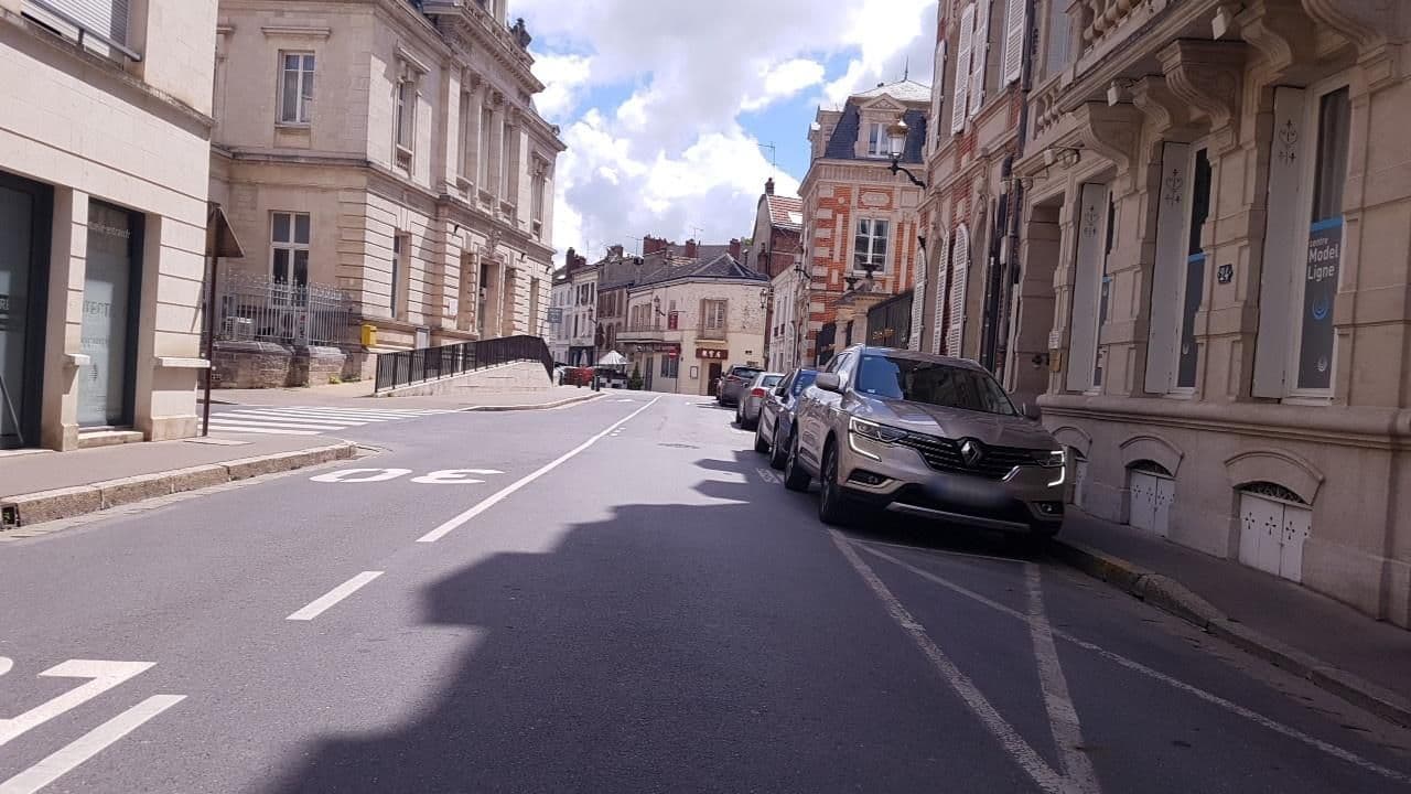 Street view near 14 Rue Saint Remy, Épernay — © changchun1 (CC BY-SA · Mapillary)