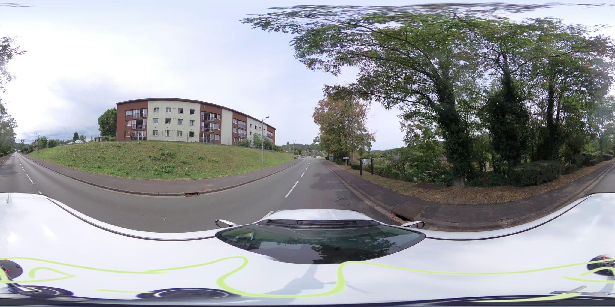 Street view near Adoma, Fumay — © atchisson (CC BY-SA · Mapillary)