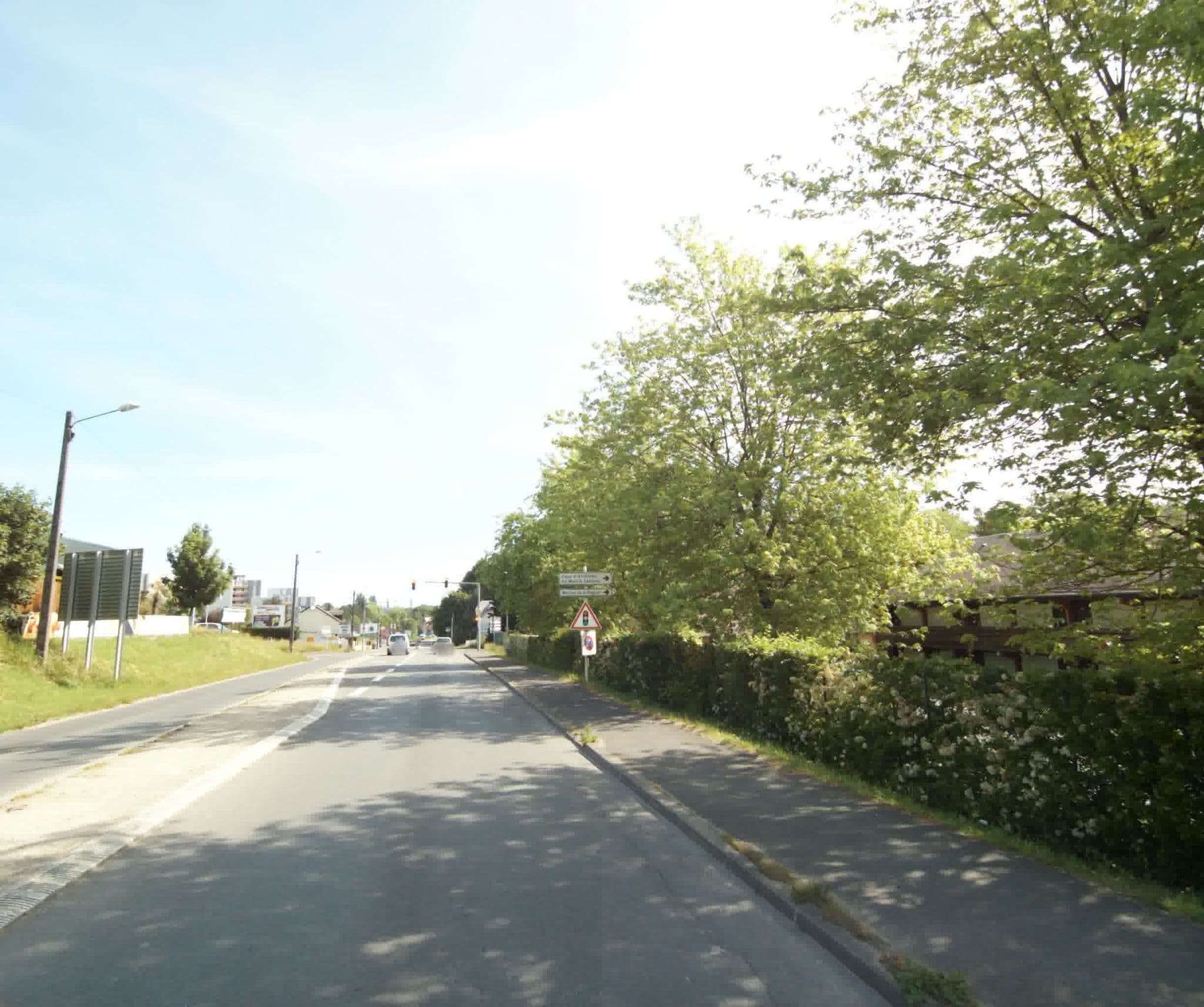 Street view near Hotel F1, La Francheville — © sogefi (CC BY-SA · Mapillary)