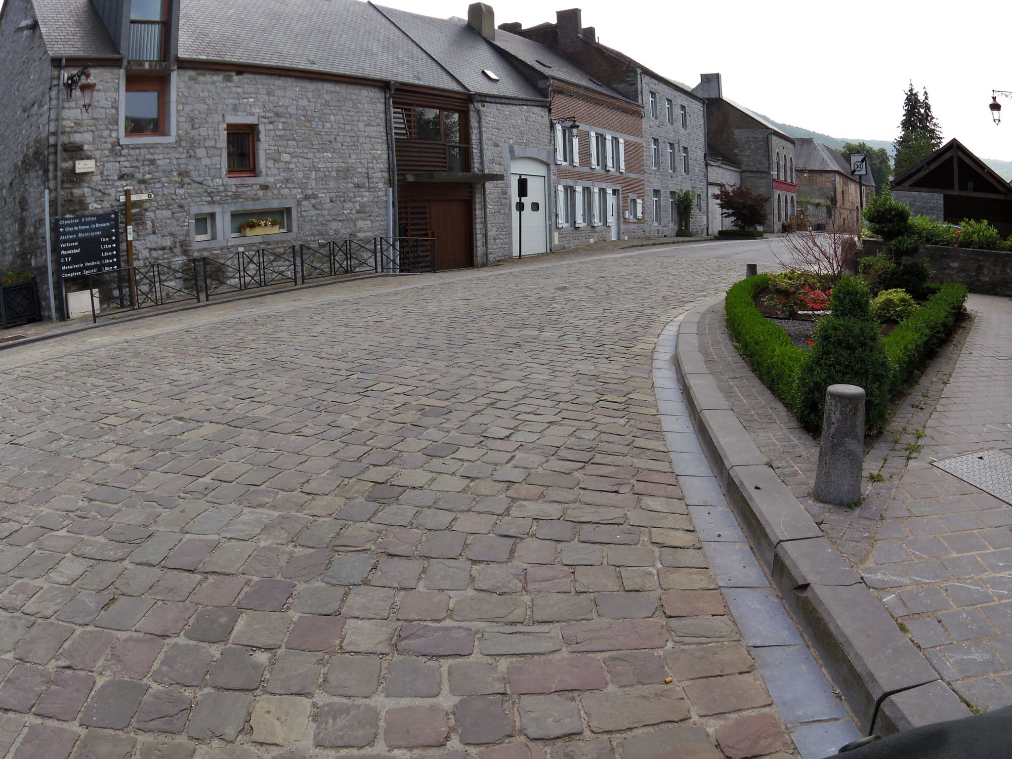 Street view near Le Gîte de la Brasserie, Givet — © marczoutendijk (CC BY-SA · Mapillary)