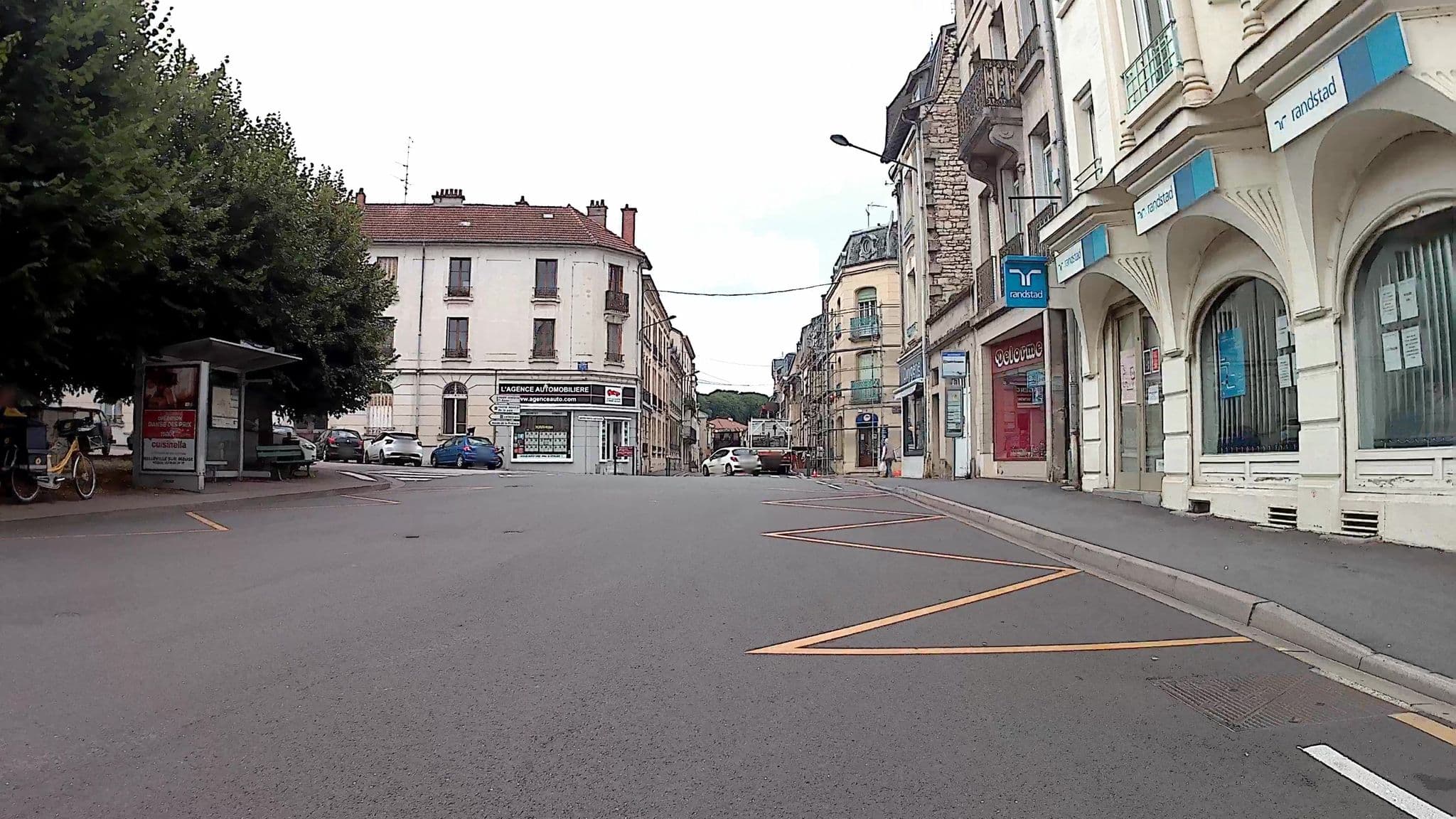 Street view near J.C, Verdun — © trouyer (CC BY-SA · Mapillary)