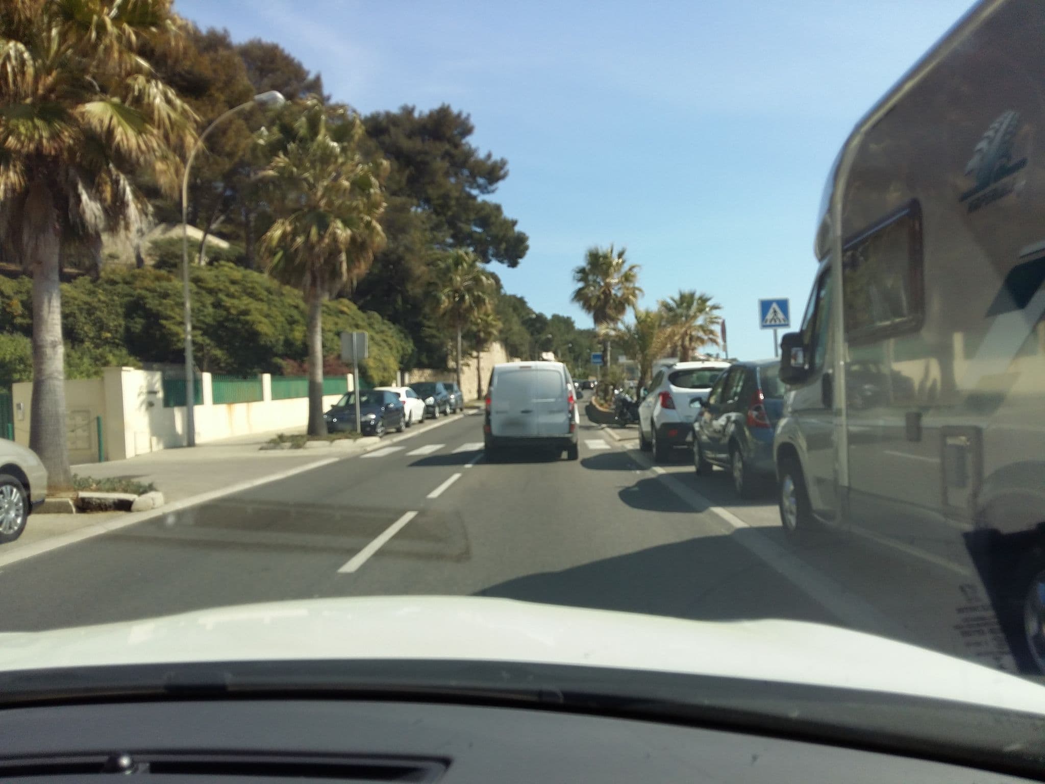 Street view near 50m Plage T2 Grande Terrasse Vue Mer Climatisé Piscine Chauffée Parking clos gratuit, Bandol — © zimmy (CC BY-SA · Mapillary)